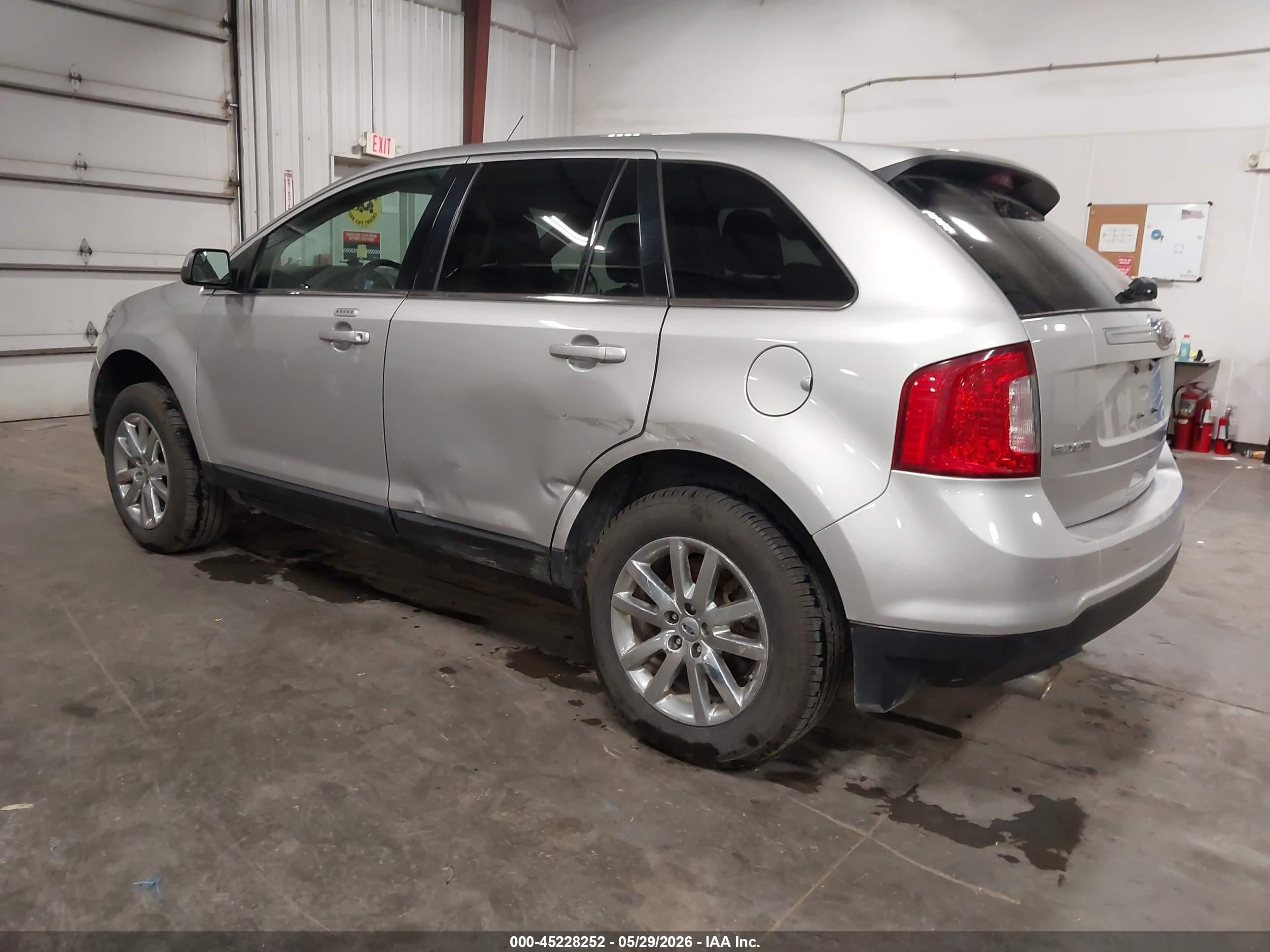 2014 Ford Edge Limited Silver vin: 2FMDK3KCXEBA38339