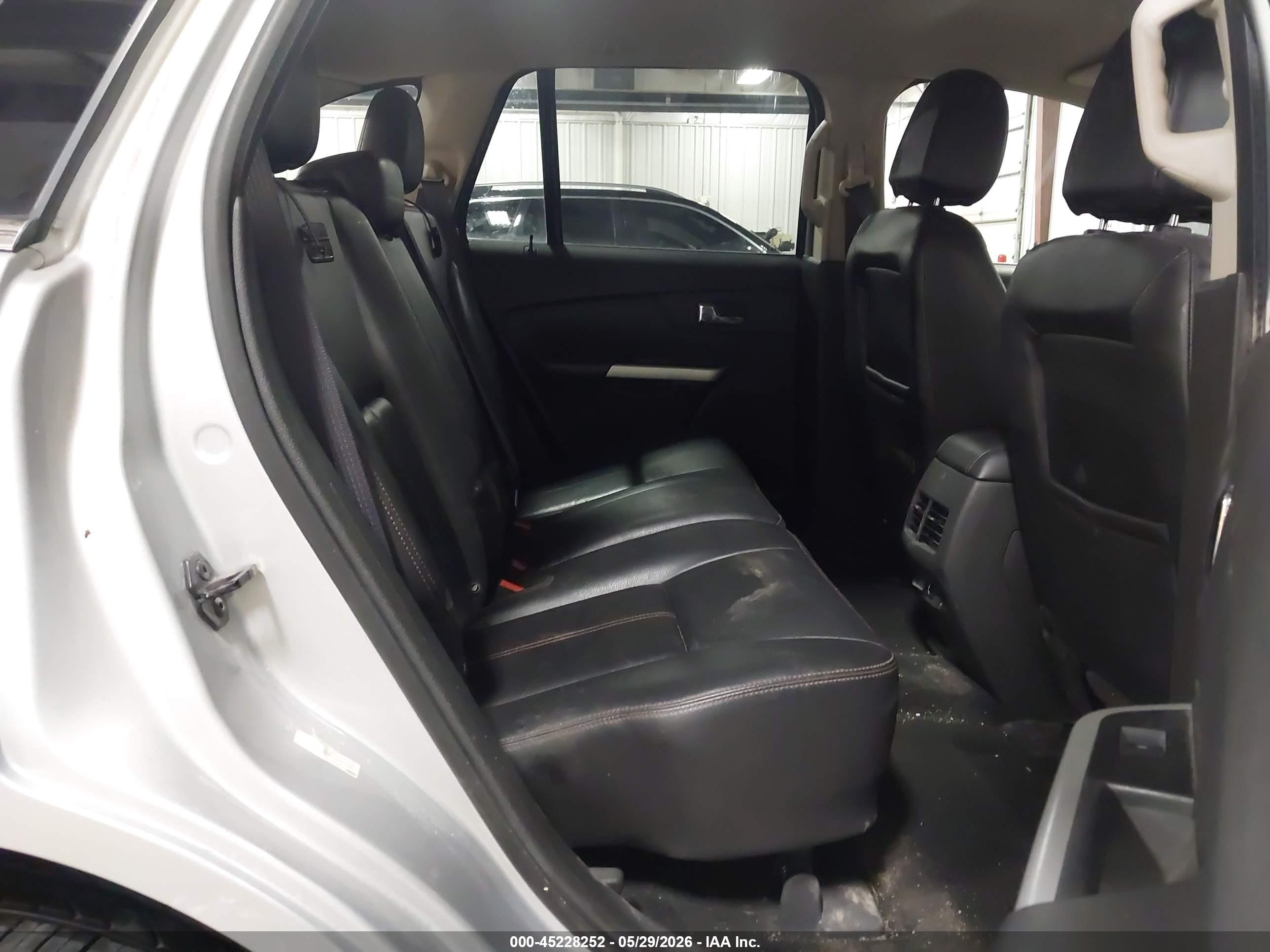 2014 Ford Edge Limited Silver vin: 2FMDK3KCXEBA38339