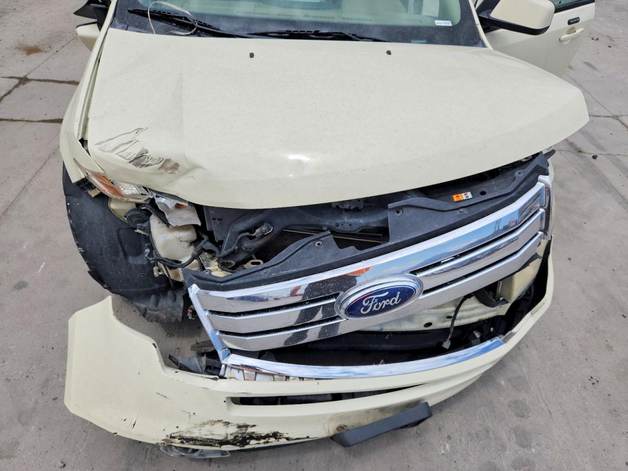 2007 Ford Edge Beige vin: 2FMDK48C27BB20663