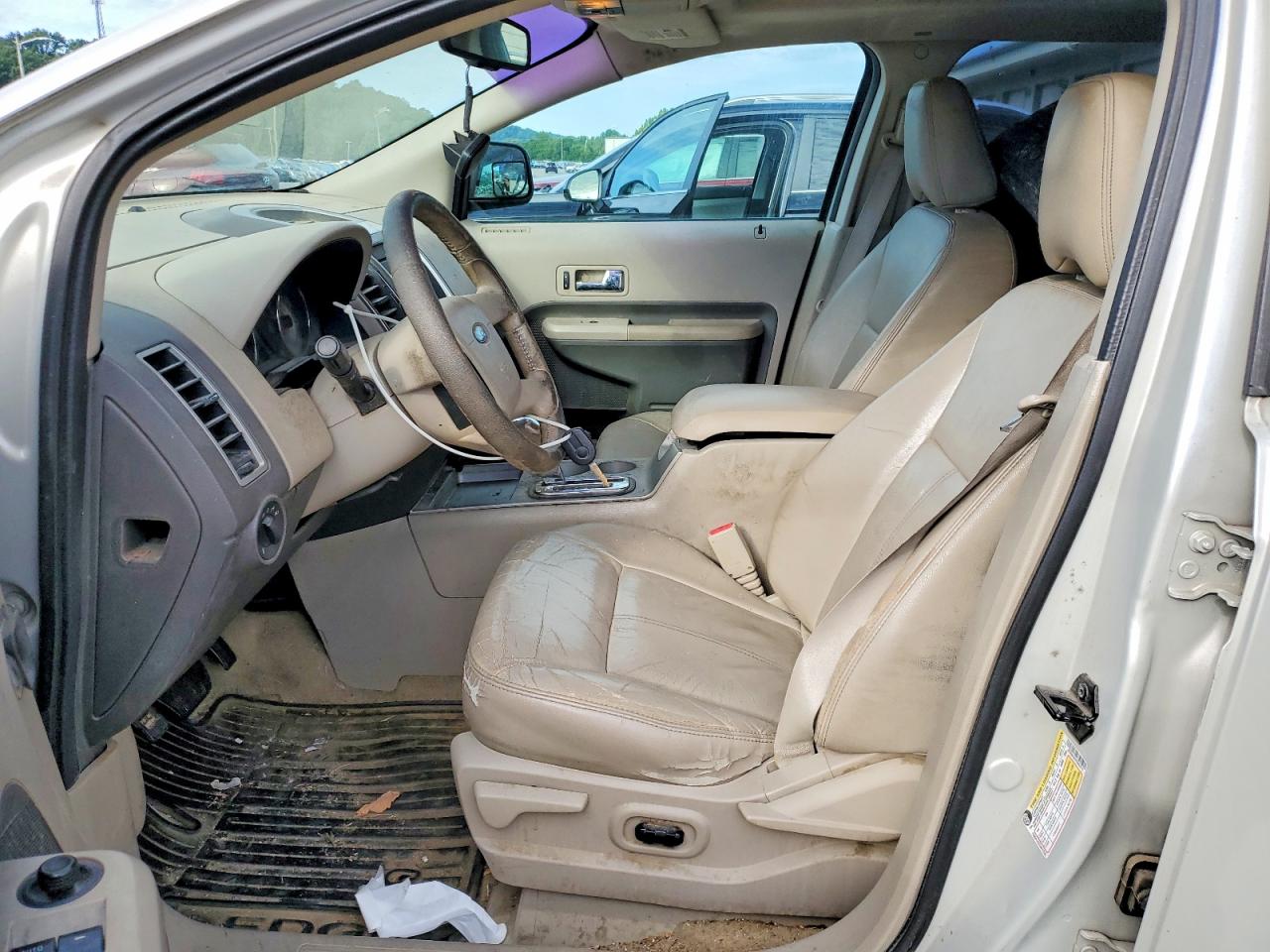 2007 Ford Edge White vin: 2FMDK49C37BA93715