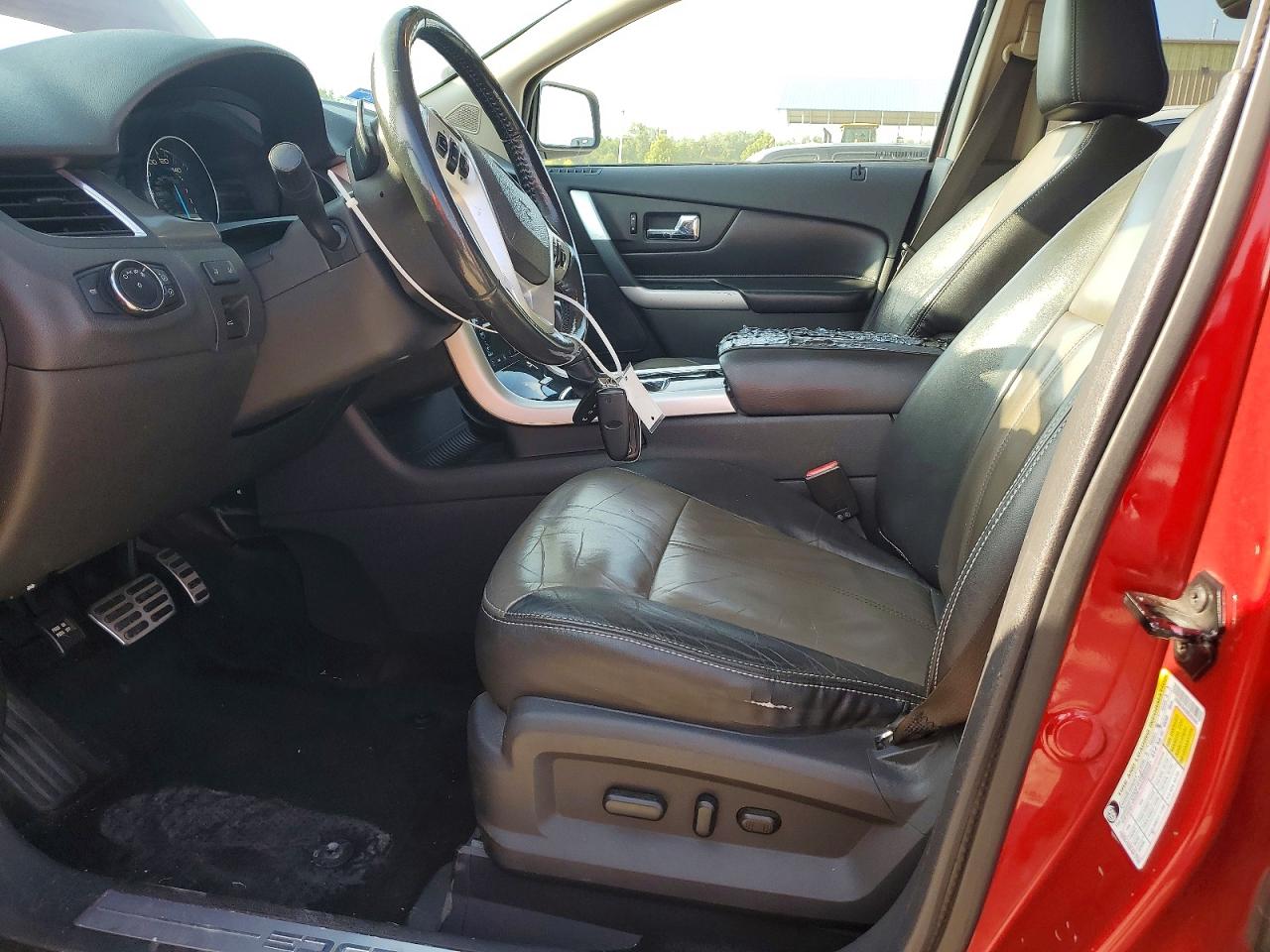 2011 Ford Edge Sport Red vin: 2FMDK4AK0BBA05599
