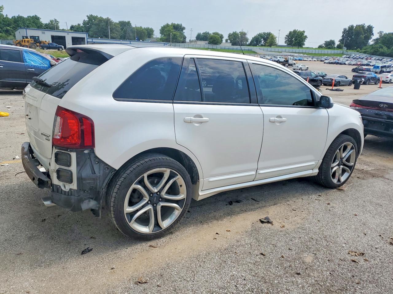 2013 Ford Edge Sport White vin: 2FMDK4AK0DBB91812