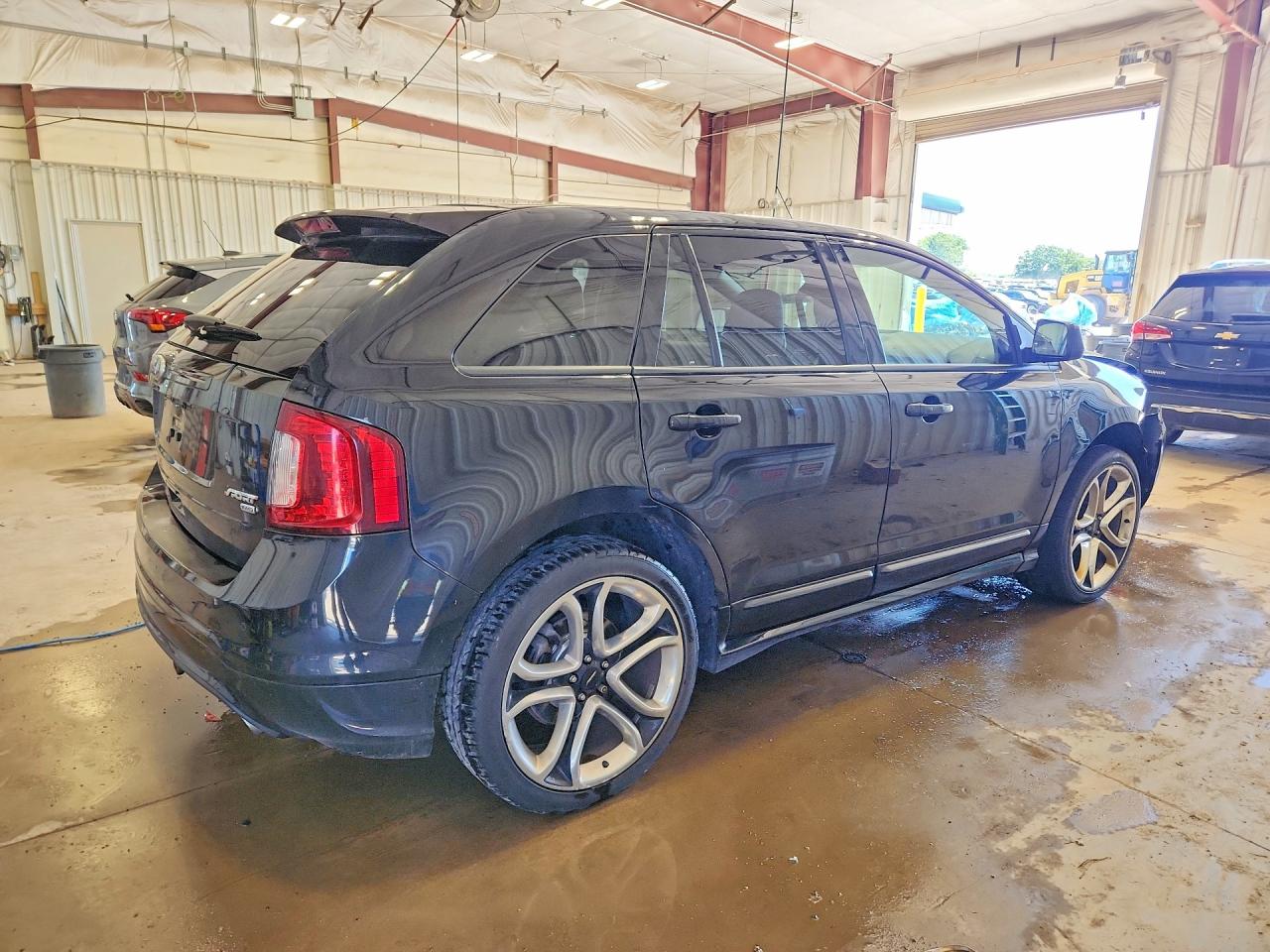2011 Ford Edge Sport Black vin: 2FMDK4AKXBBA33197