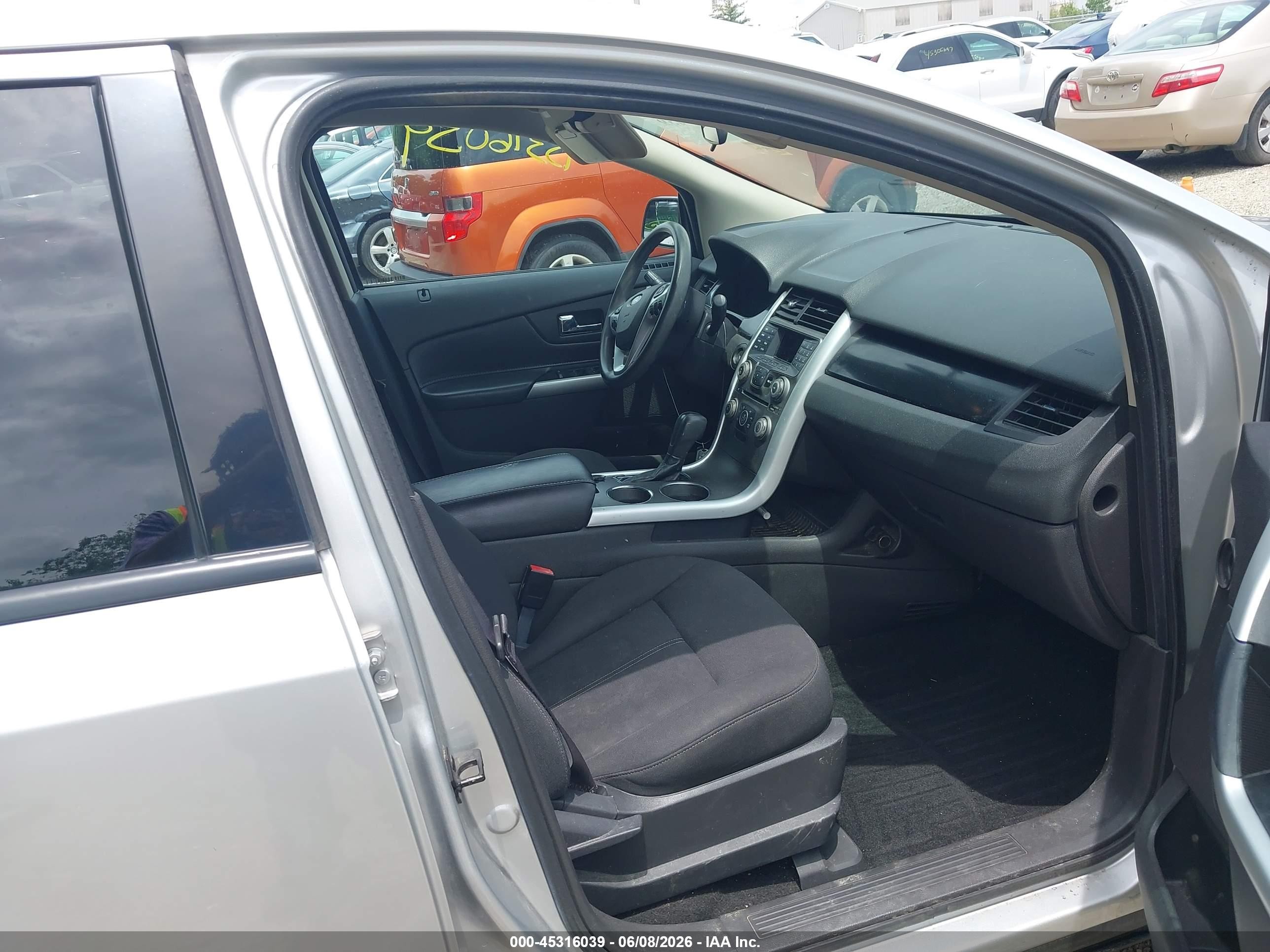 2013 Ford Edge Se Silver vin: 2FMDK4GC2DBE31894