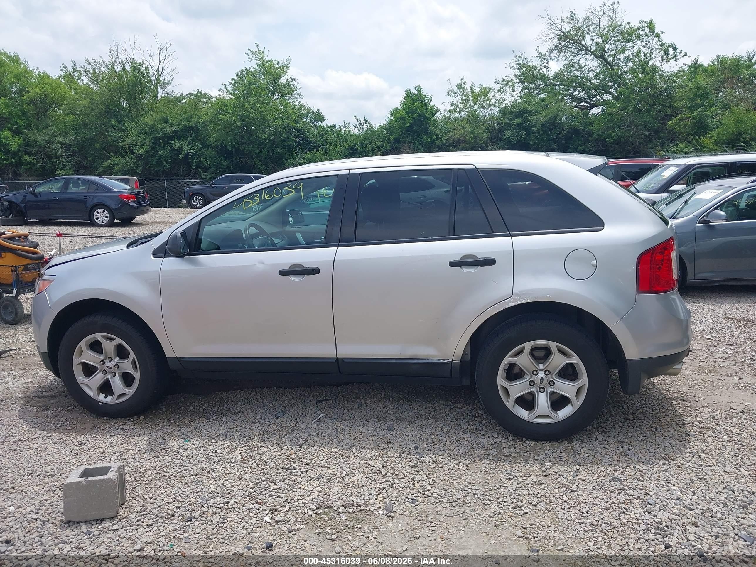 2013 Ford Edge Se Silver vin: 2FMDK4GC2DBE31894