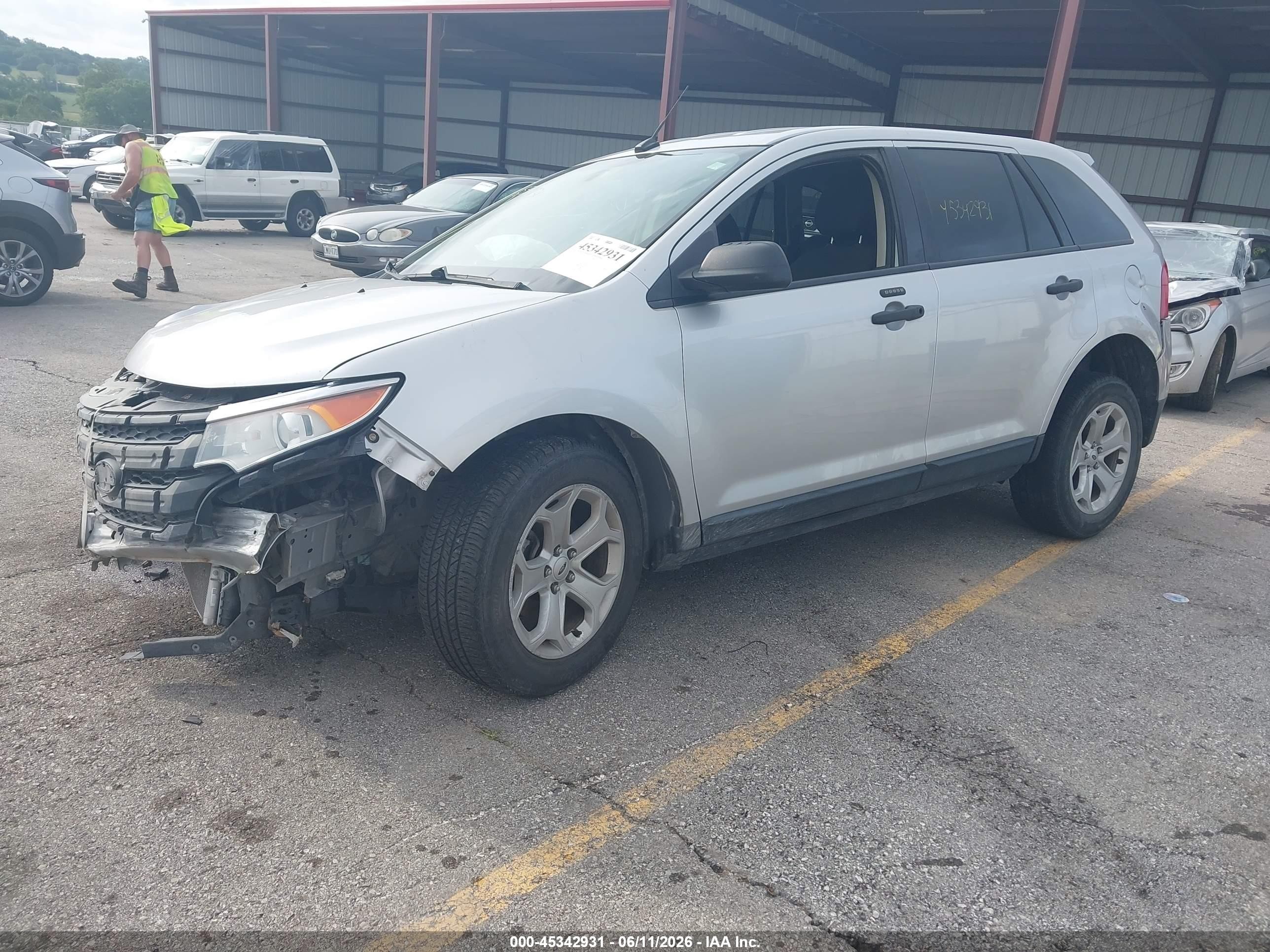 2014 Ford Edge Se Silver vin: 2FMDK4GC2EBA75352