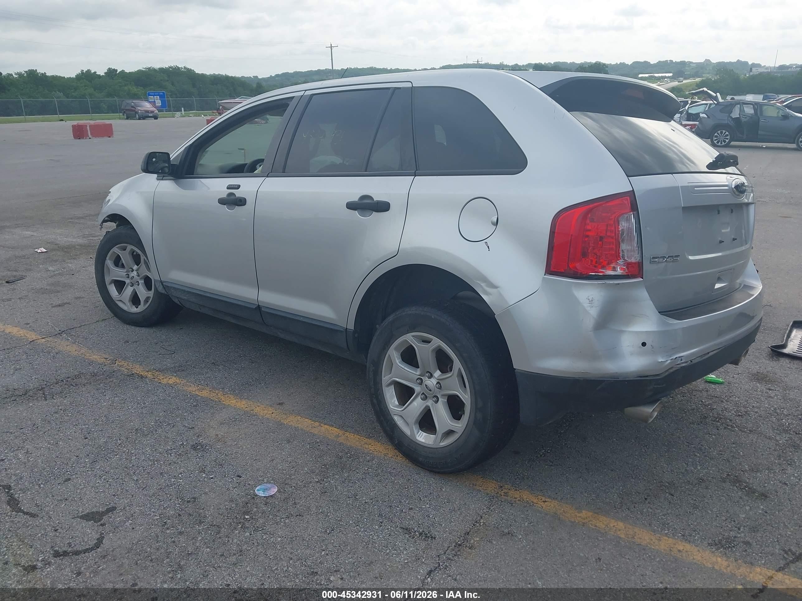 2014 Ford Edge Se Silver vin: 2FMDK4GC2EBA75352