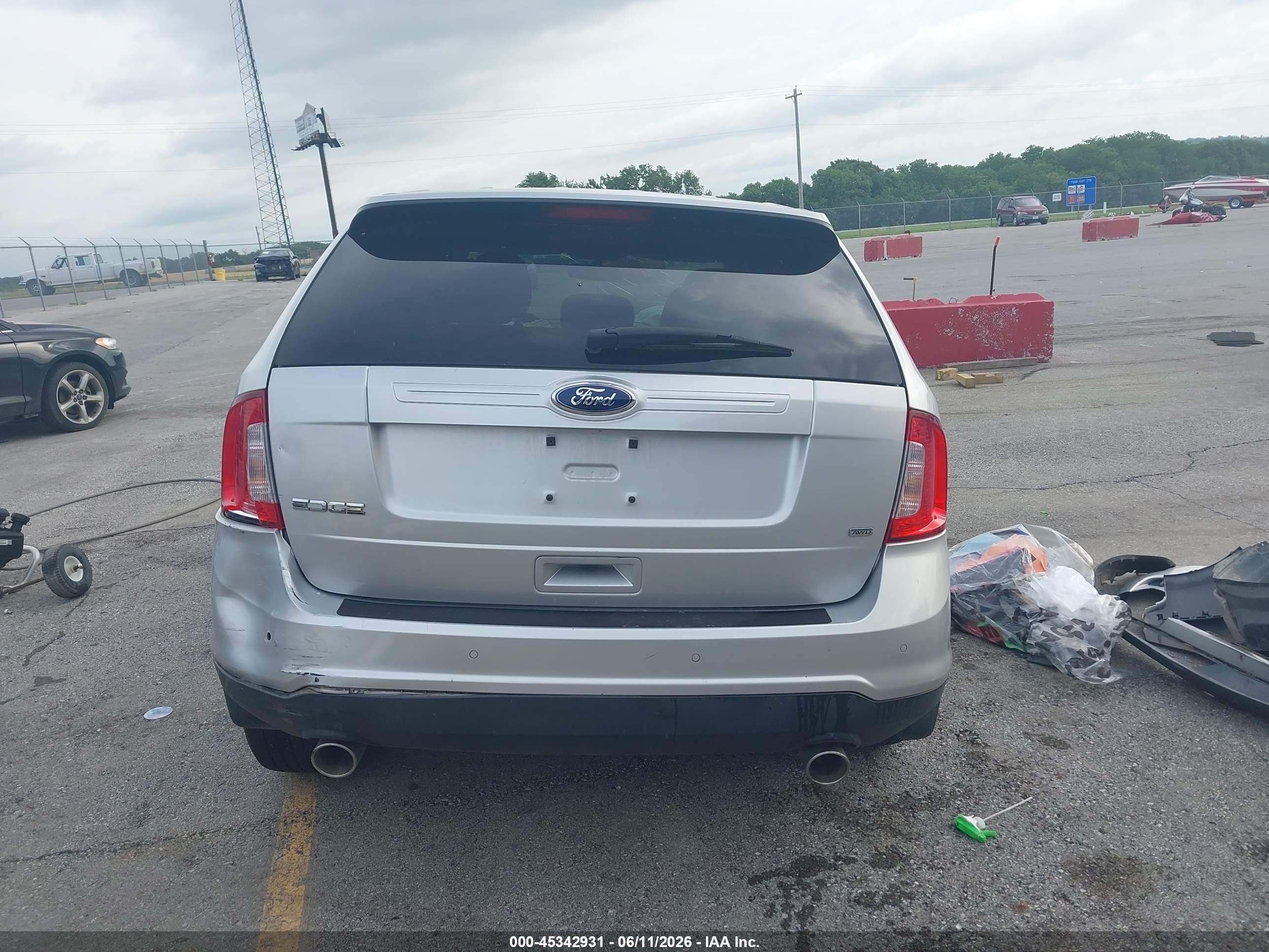 2014 Ford Edge Se Silver vin: 2FMDK4GC2EBA75352