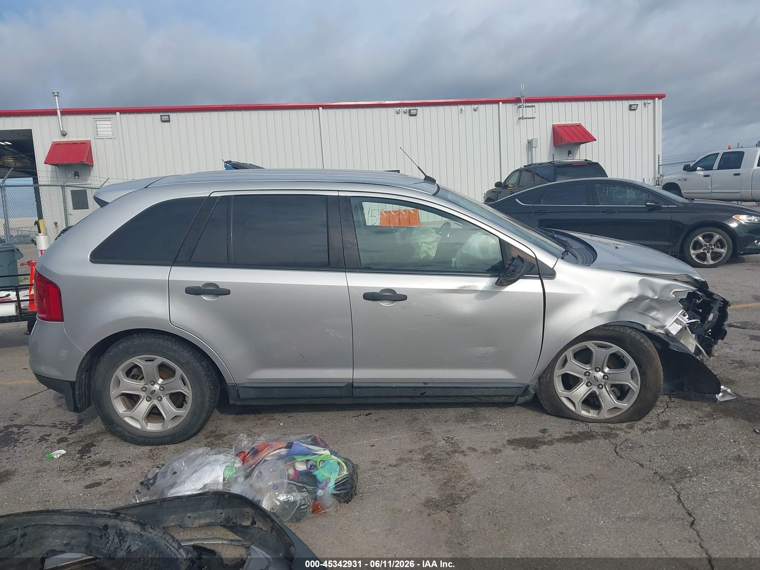 2014 Ford Edge Se Silver vin: 2FMDK4GC2EBA75352