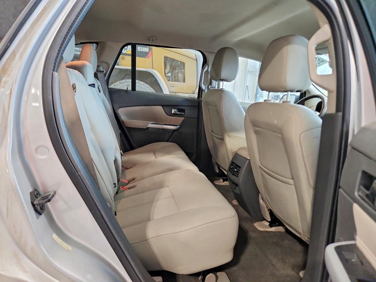 2014 Ford Edge Se Silver vin: 2FMDK4GC2EBB27725