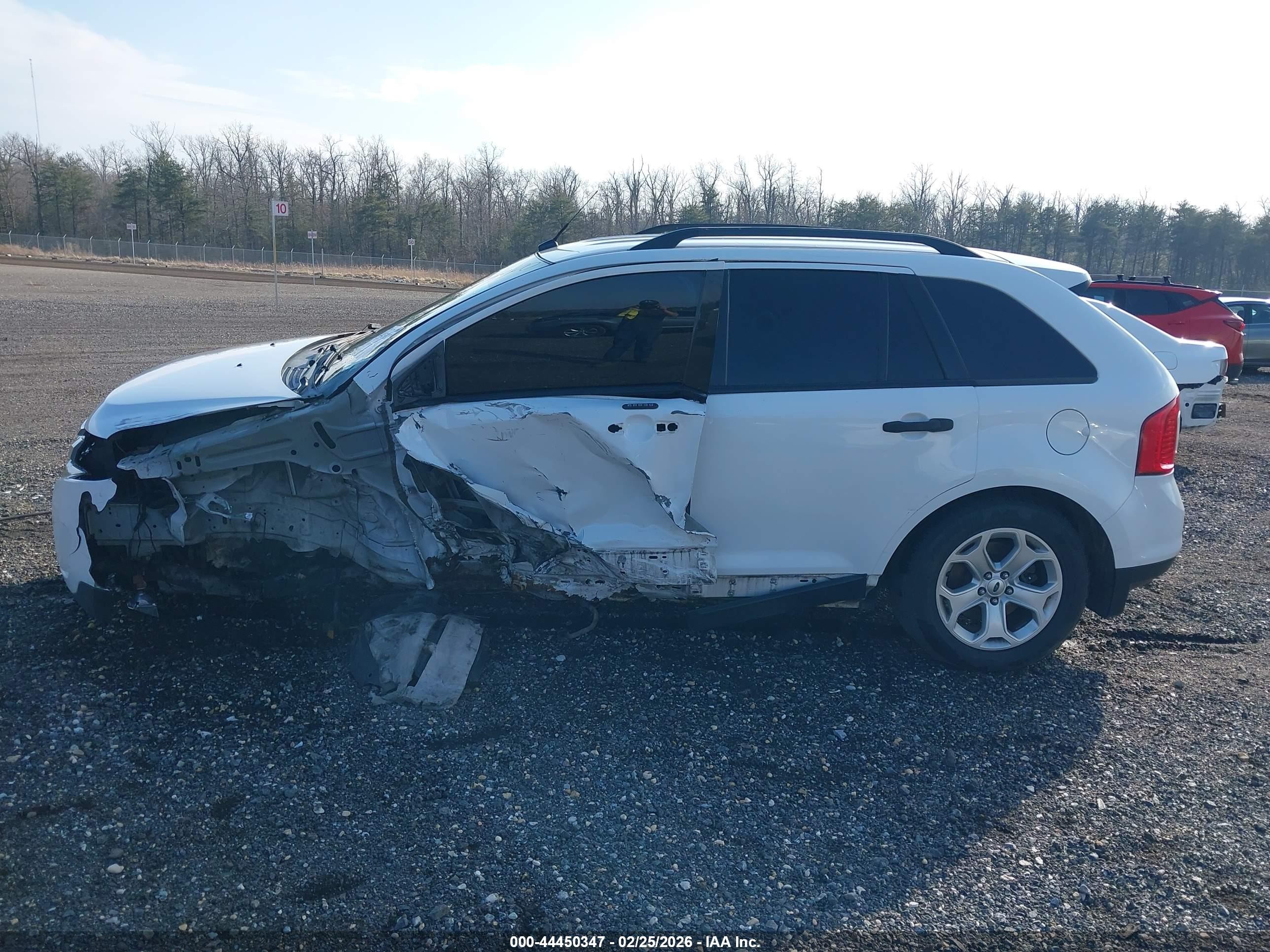 2014 Ford Edge Se White vin: 2FMDK4GC4EBA00975