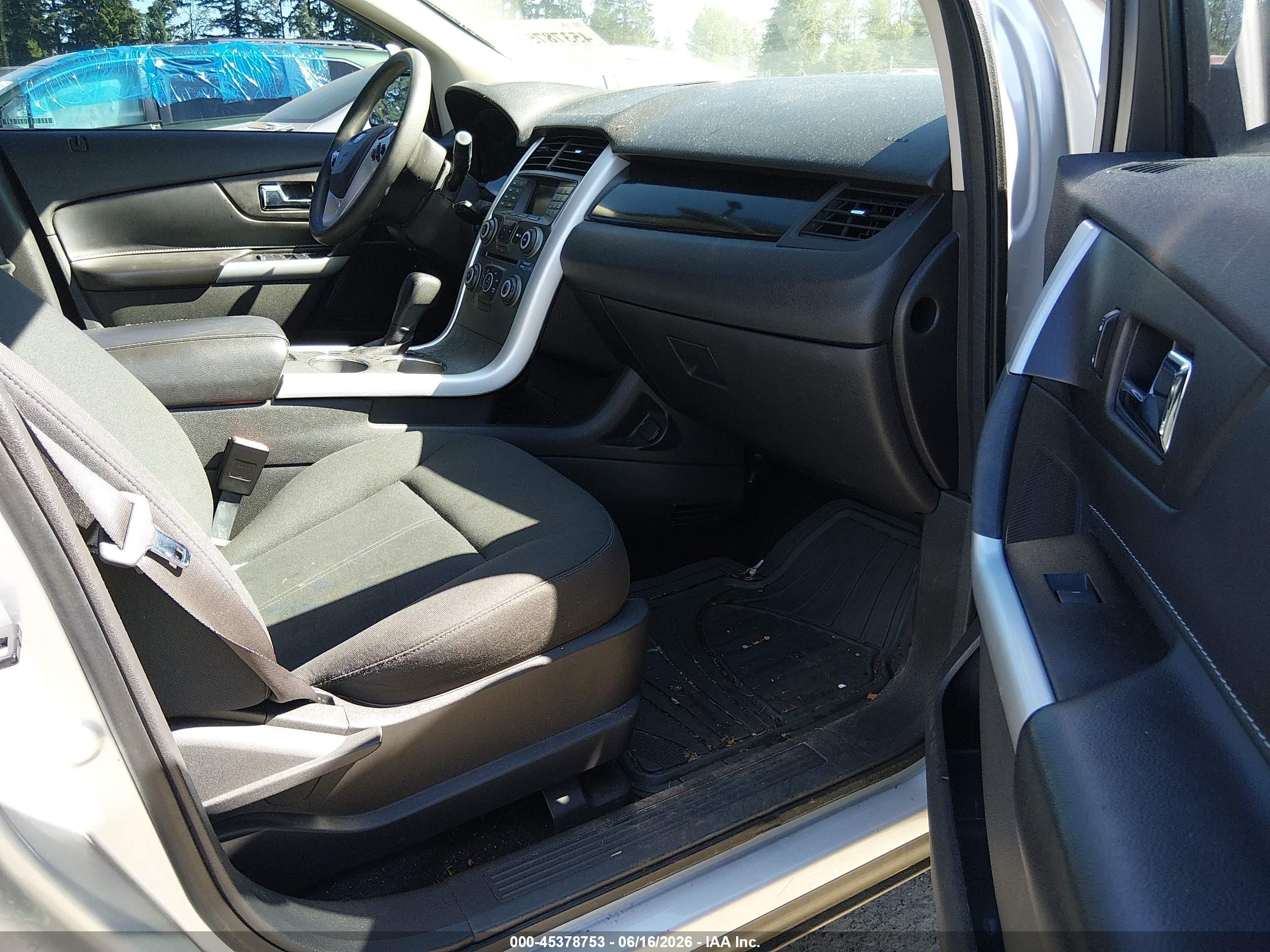 2014 Ford Edge Se Silver vin: 2FMDK4GC8EBA58135