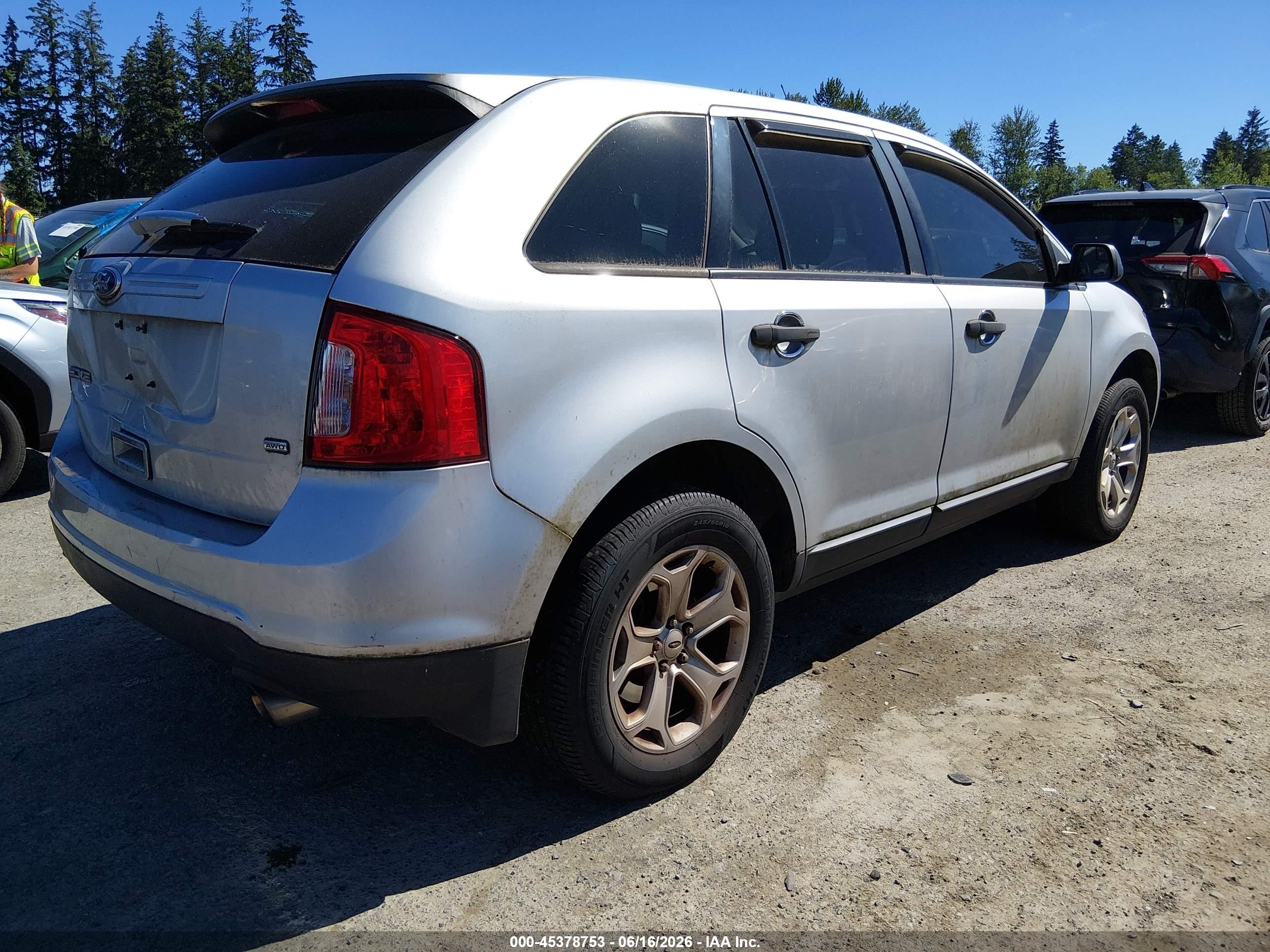 2014 Ford Edge Se Silver vin: 2FMDK4GC8EBA58135