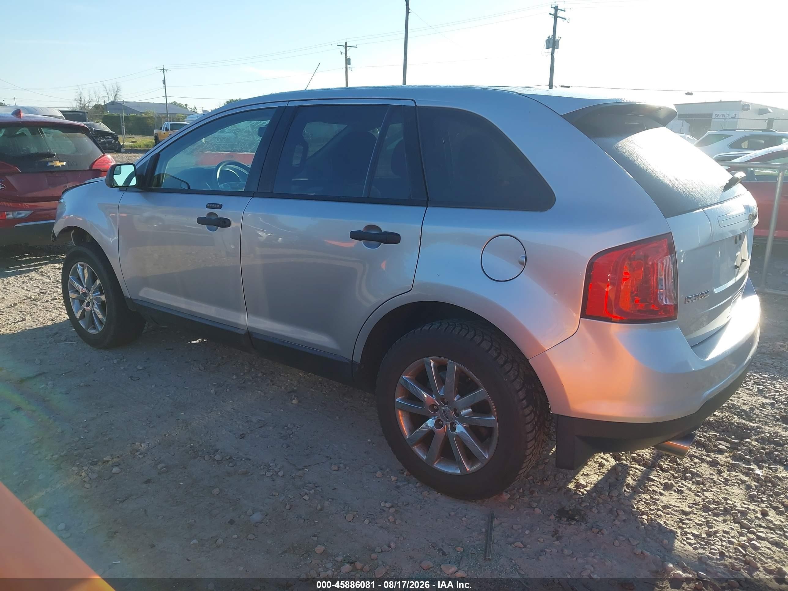 2013 Ford Edge Se Серебряный vin: 2FMDK4GCXDBC53426