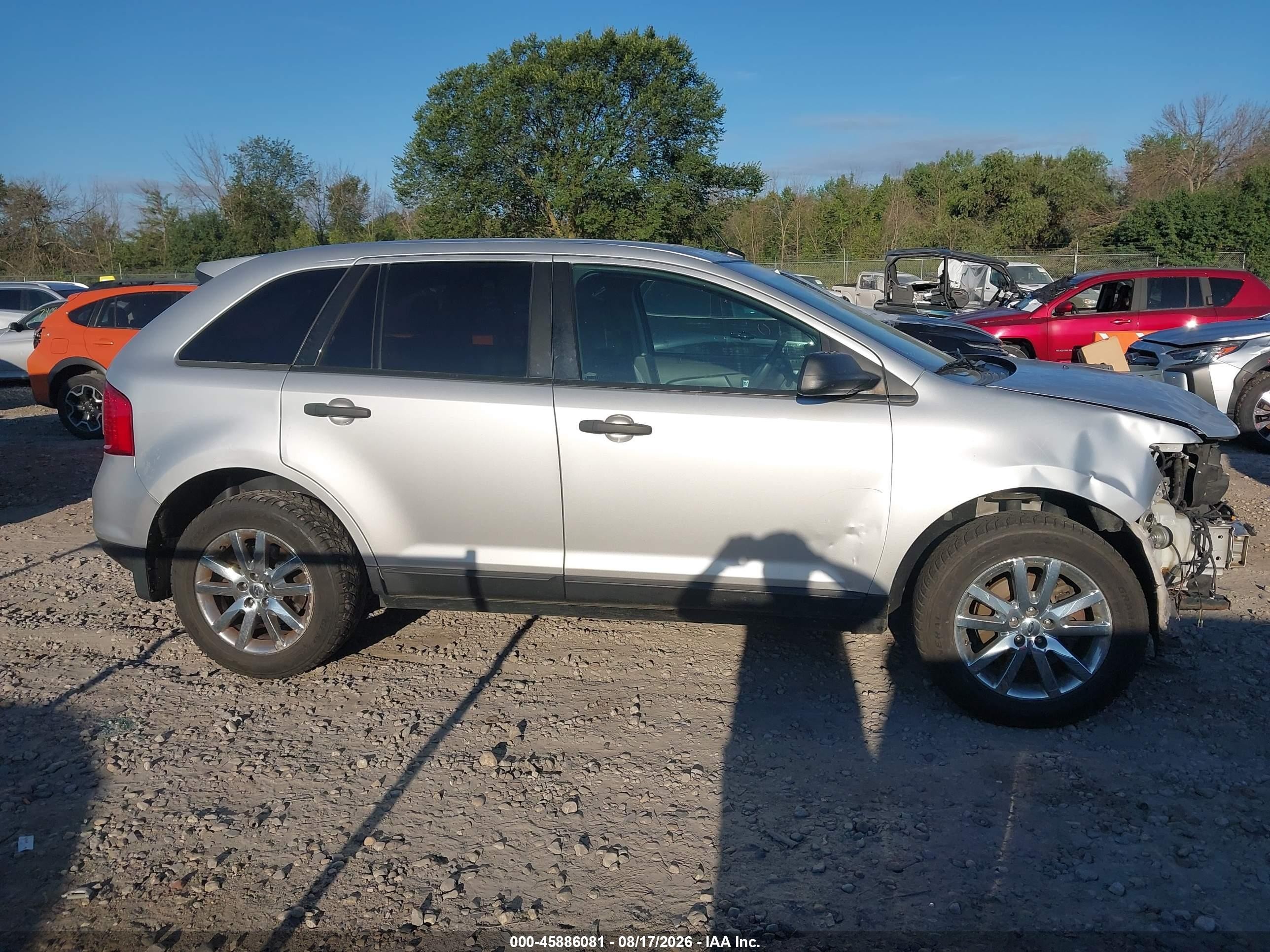 2013 Ford Edge Se Серебряный vin: 2FMDK4GCXDBC53426