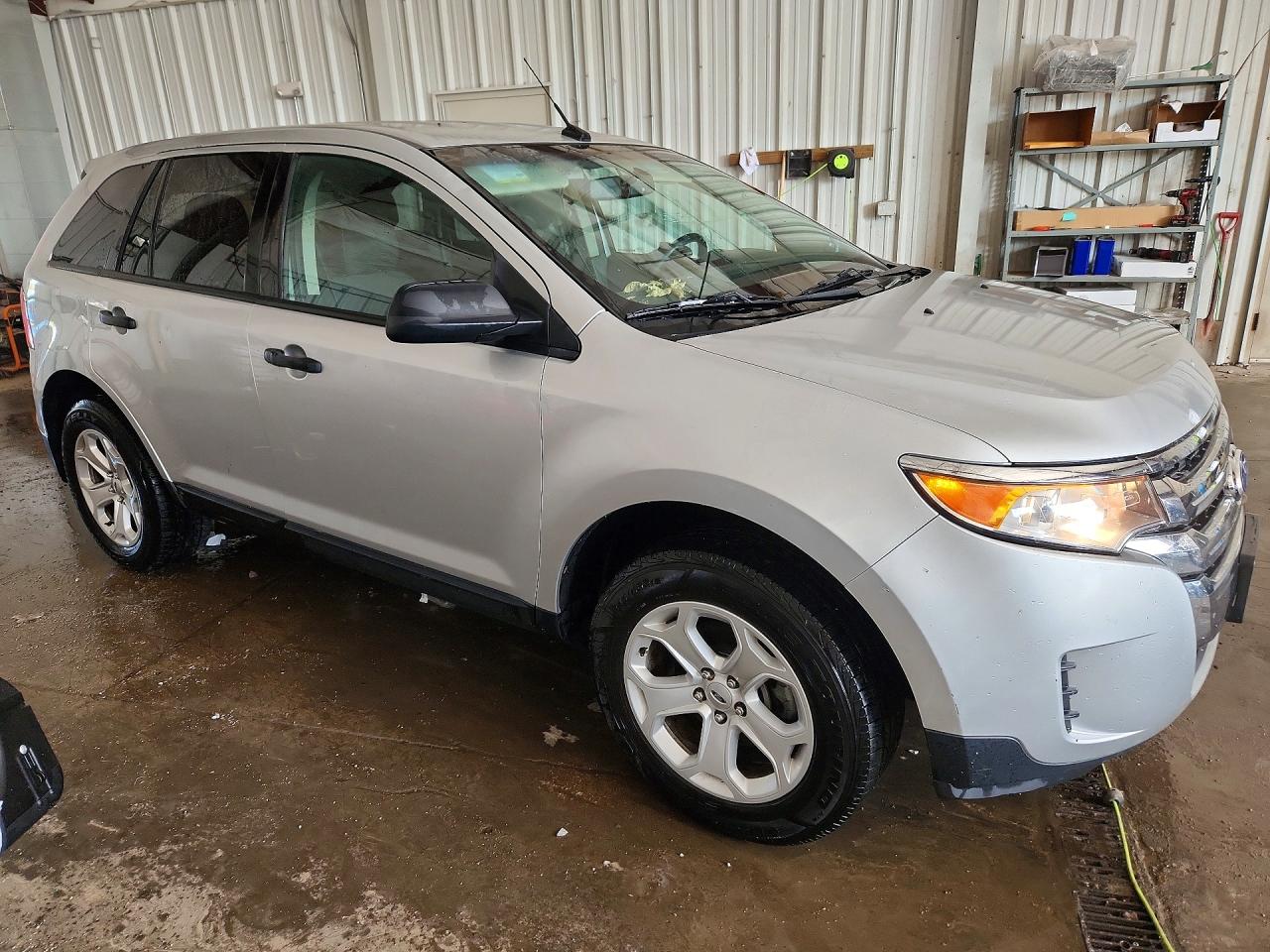 2014 Ford Edge Se Серебряный vin: 2FMDK4GCXEBA32958