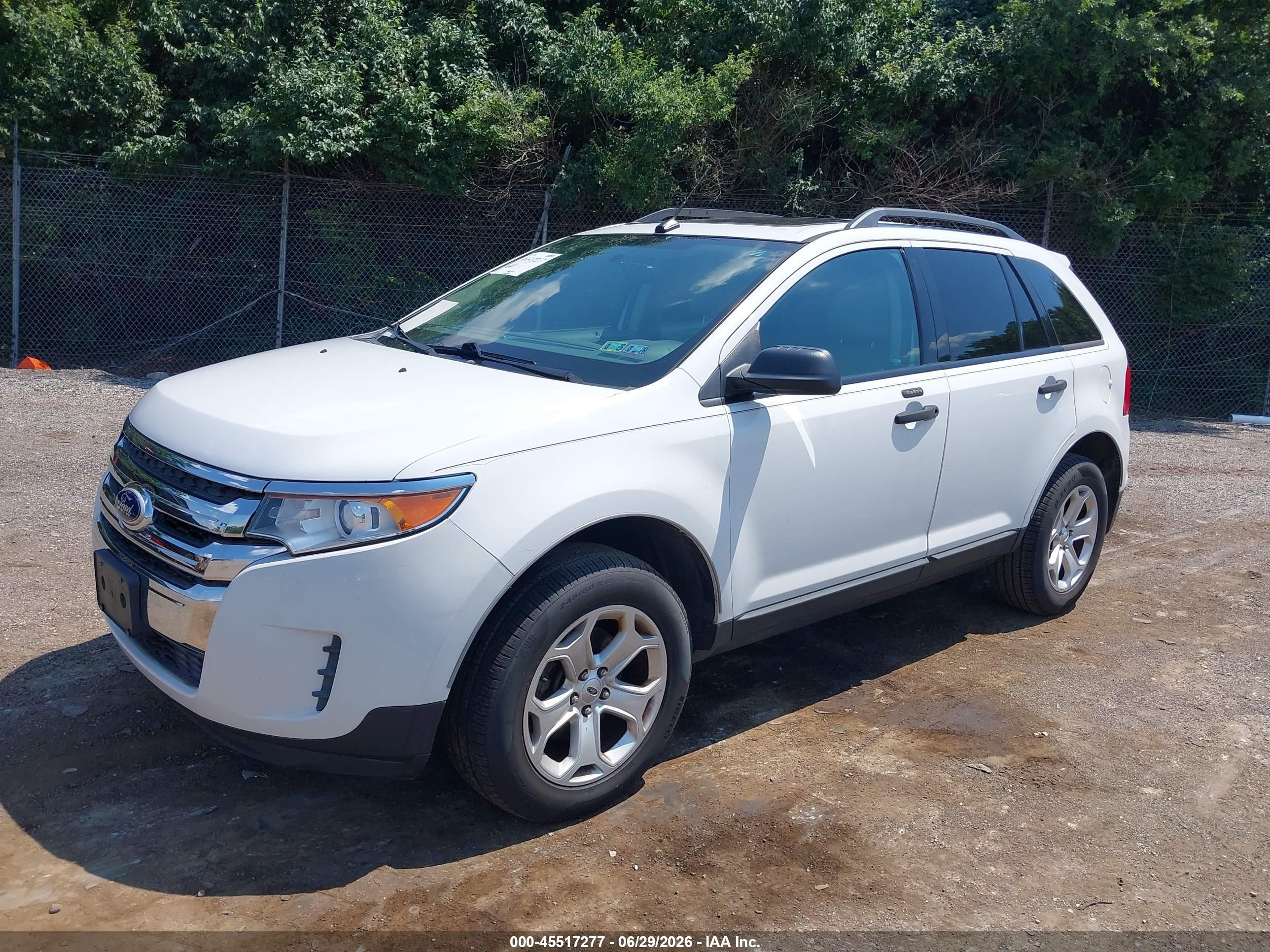 2014 Ford Edge Se White vin: 2FMDK4GCXEBB43994