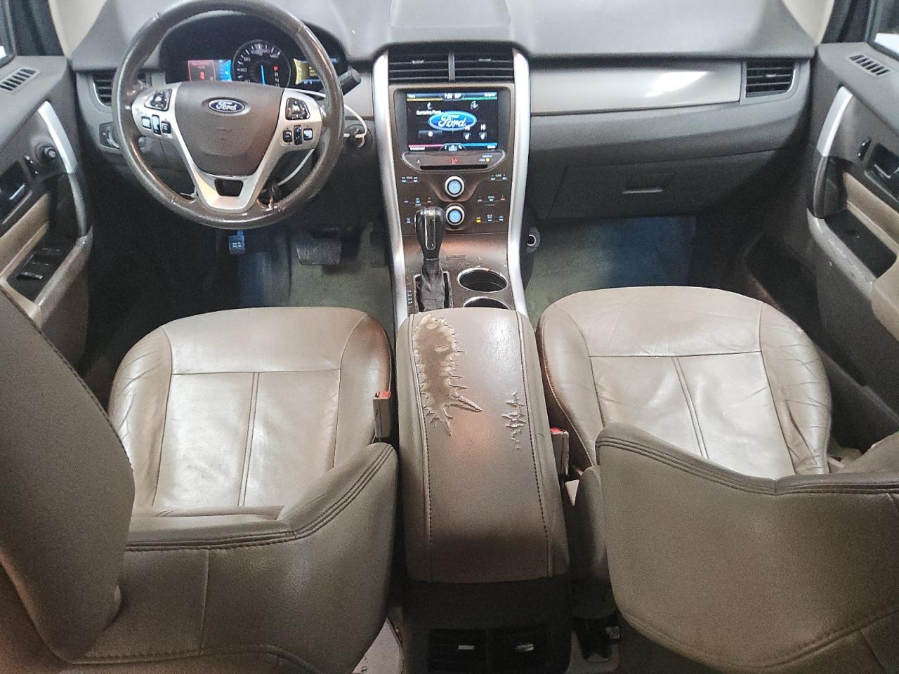 2011 Ford Edge Sel Tan vin: 2FMDK4JC1BBA95113 Damage: Right Front Seat, Worn, Replacement Required