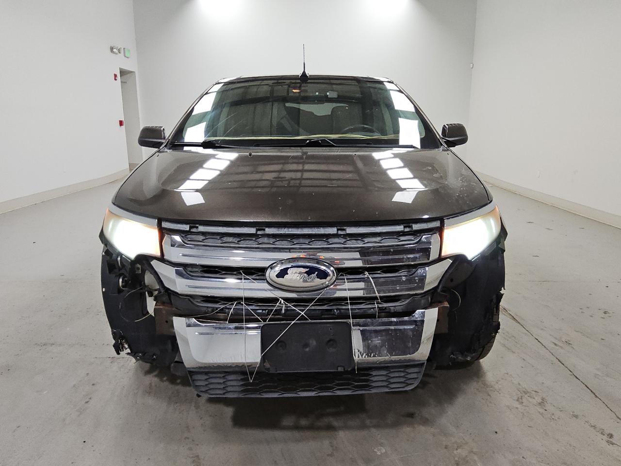 2011 Ford Edge Sel Tan vin: 2FMDK4JC1BBA95113 Damage: Grille, Broken, Replacement Required