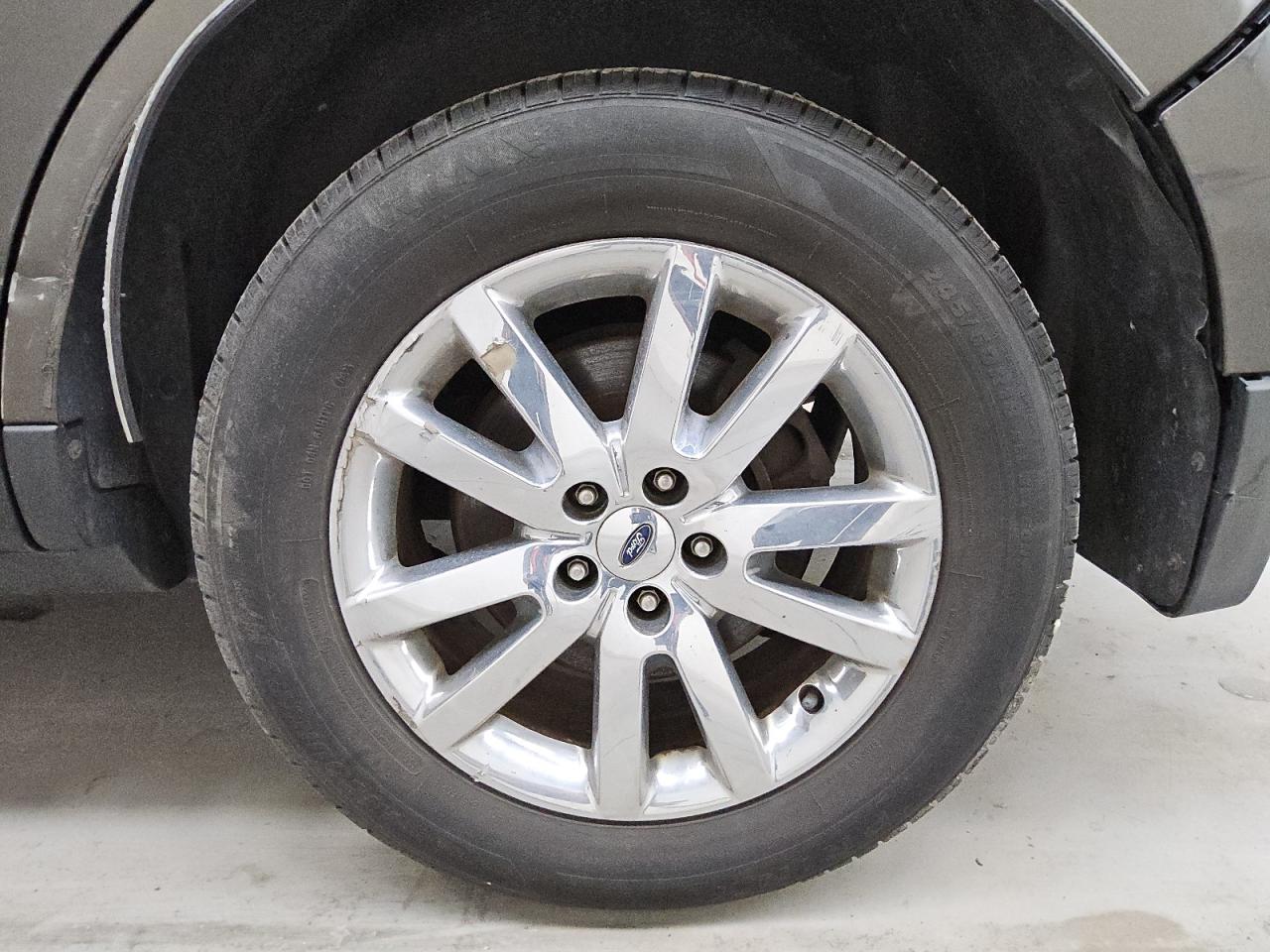 2011 Ford Edge Sel Tan vin: 2FMDK4JC1BBA95113 Damage: Left Qtr Panel, Dent(S) W/ Paint Dmg, 1/2 To 1 Inch