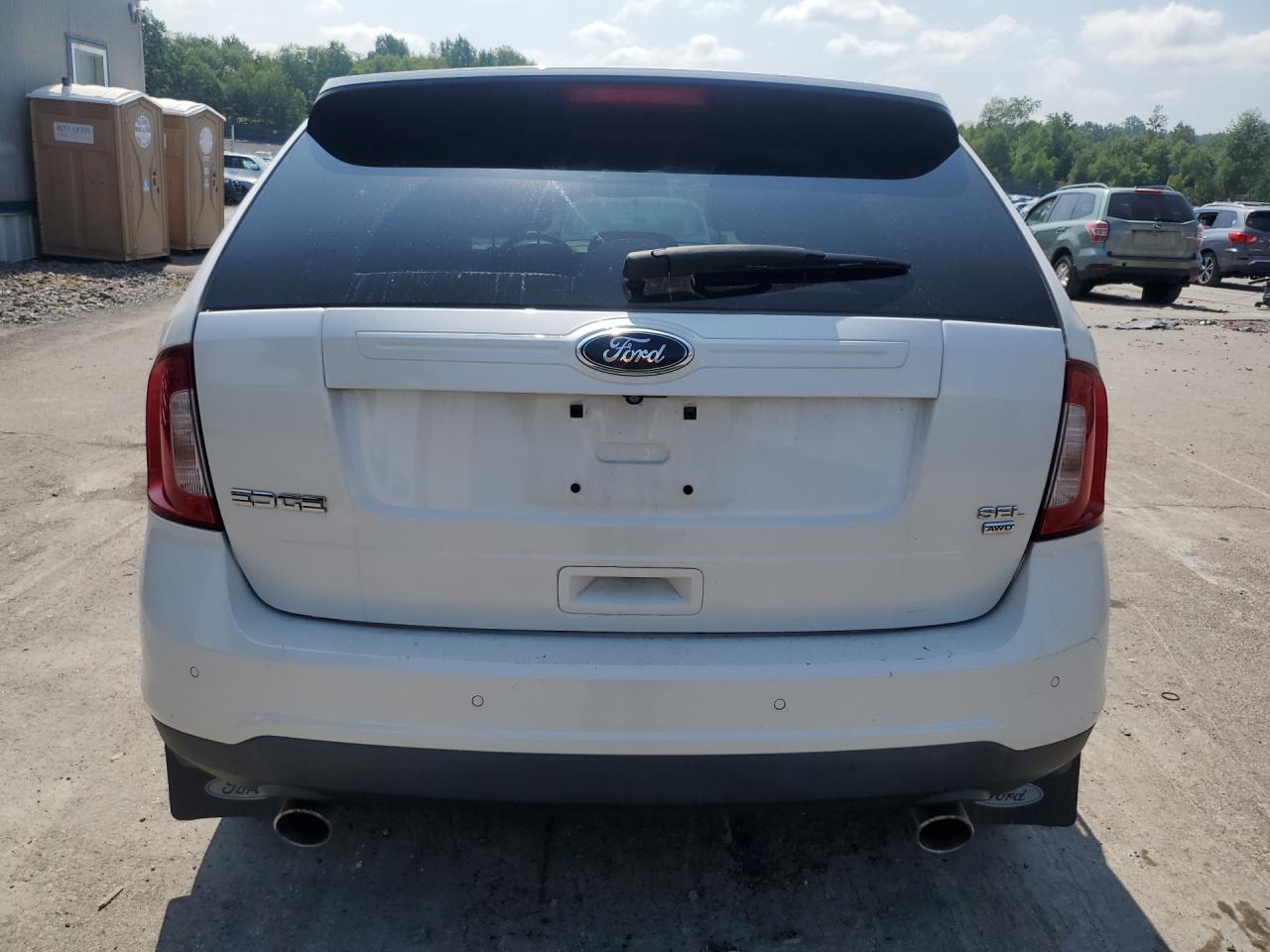 2014 Ford Edge Sel White vin: 2FMDK4JC8EBA98045 Damage: Rear Bumper, Multiple Scratches Heavy, 4