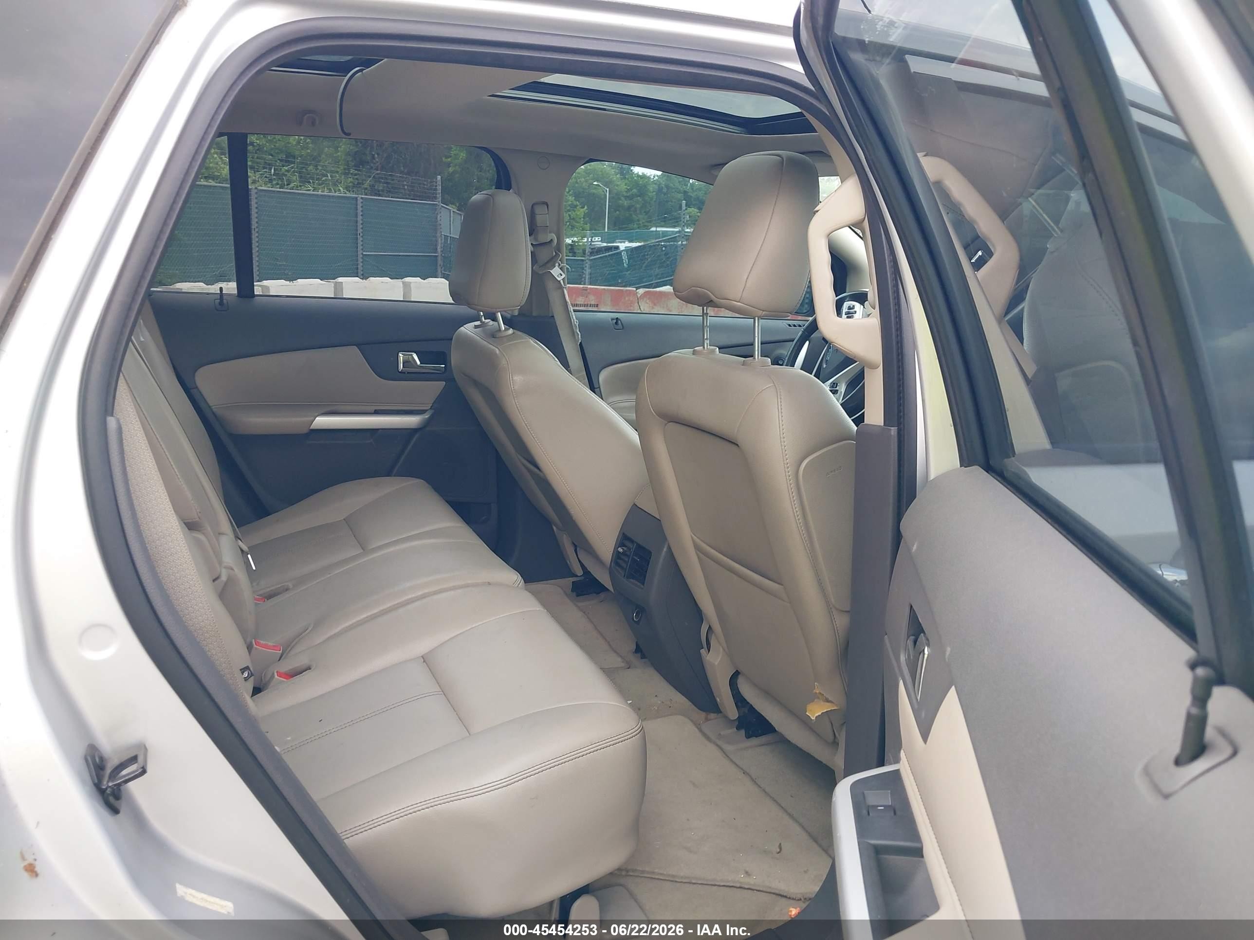 2011 Ford Edge Sel Silver vin: 2FMDK4JCXBBB65367