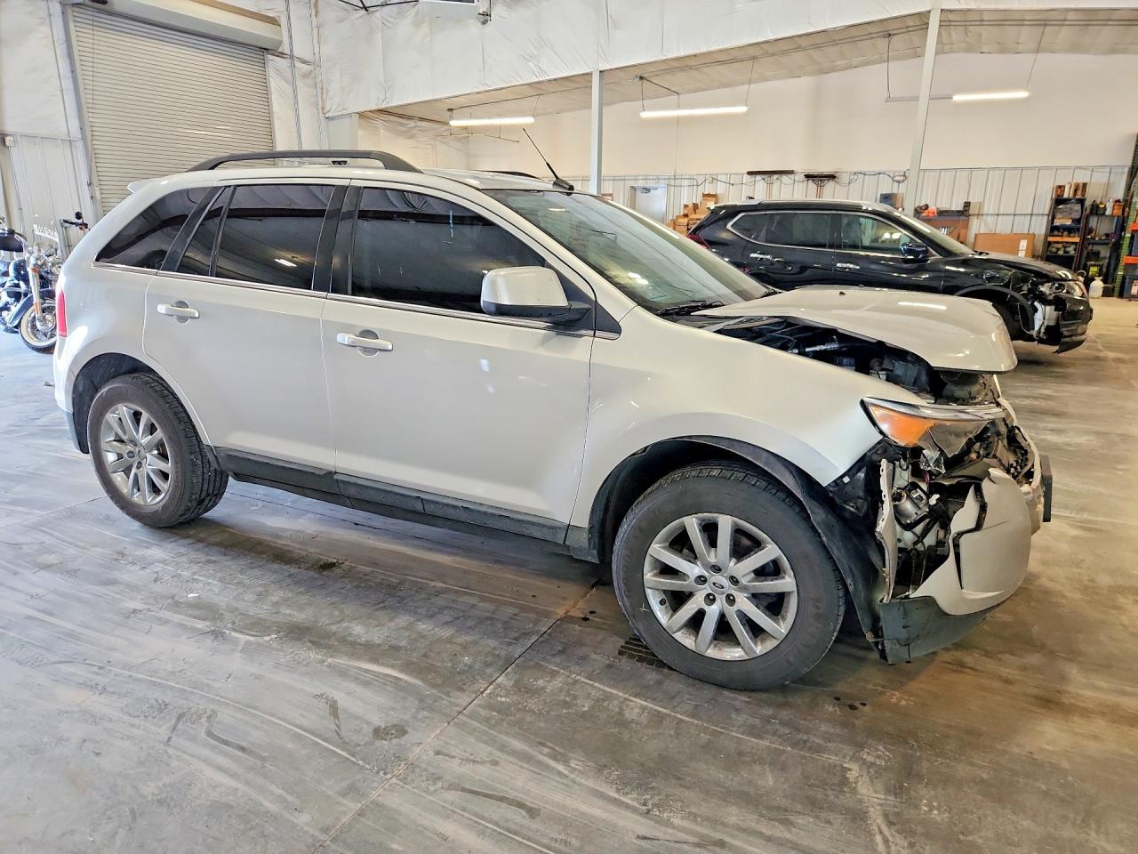2011 Ford Edge Limited Серебряный vin: 2FMDK4KC0BBA17601
