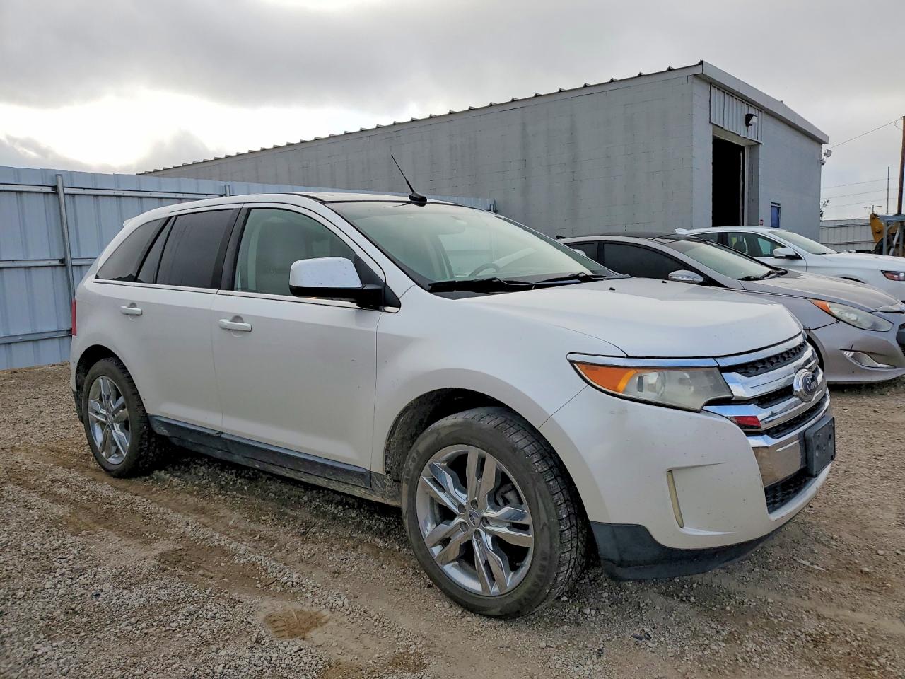 2011 Ford Edge Limited White vin: 2FMDK4KC0BBA74946
