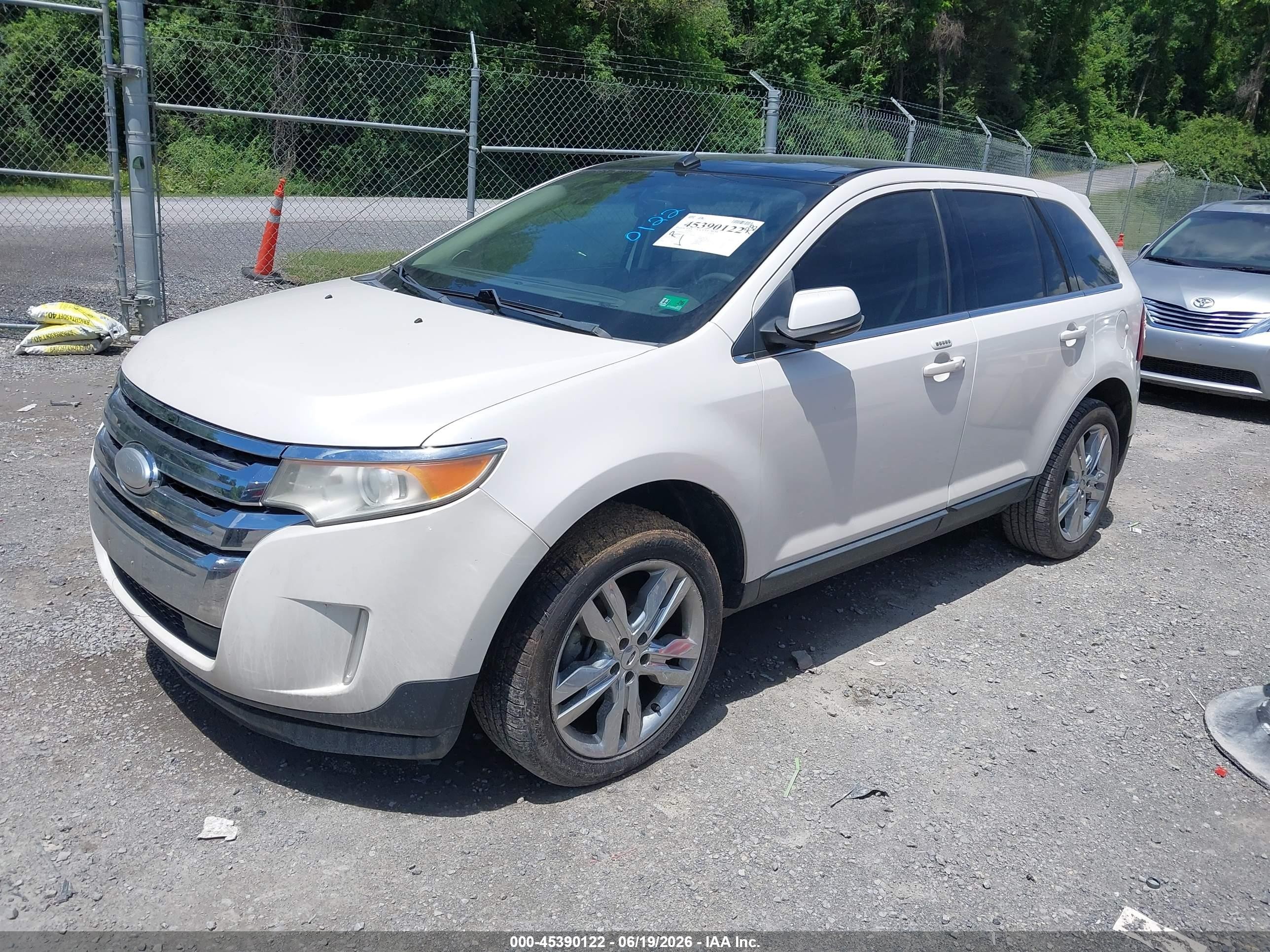2012 Ford Edge Limited White vin: 2FMDK4KC1CBA11341