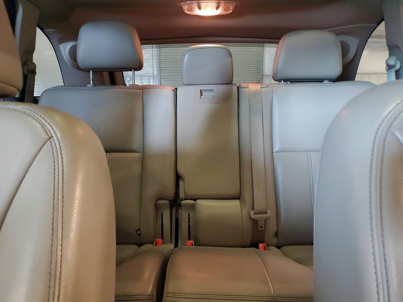 2011 Ford Edge Limited White vin: 2FMDK4KC3BBA43013