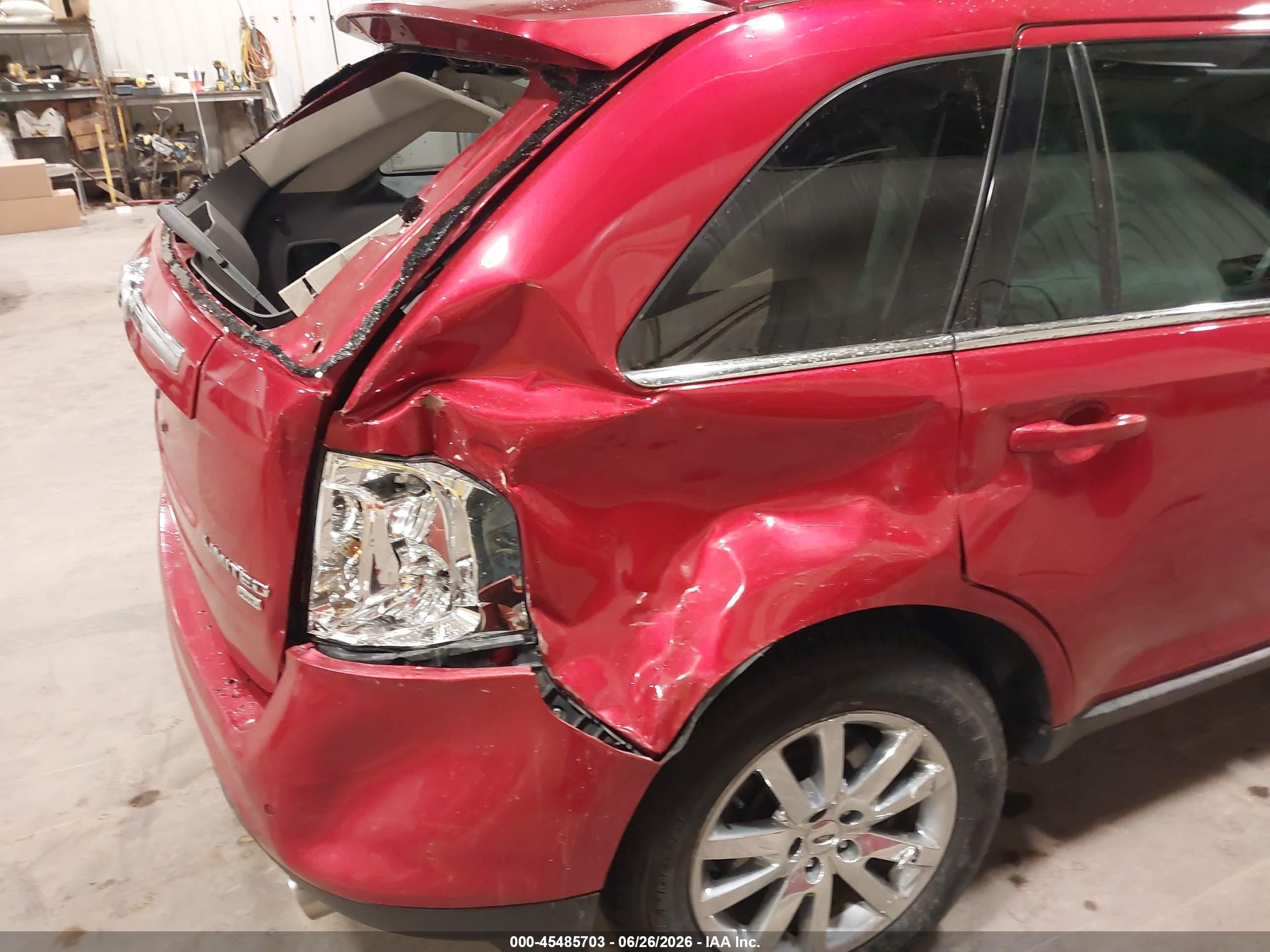 2011 Ford Edge Limited Red vin: 2FMDK4KC6BBA77589