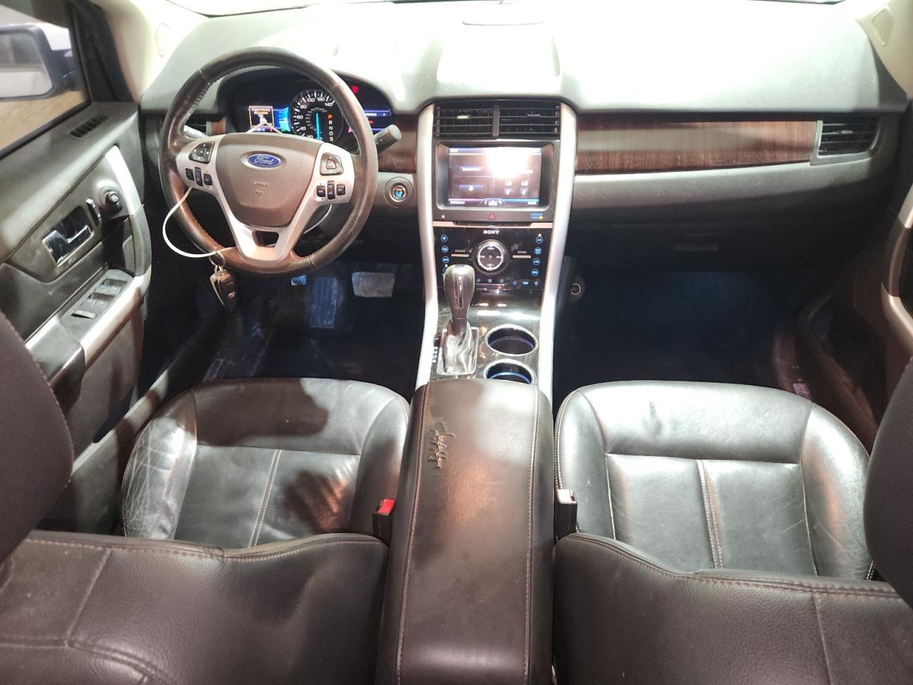 2013 Ford Edge Limited Белый vin: 2FMDK4KC6DBB10206 Damage: Console Cover, Torn, 3 To 4 Inches