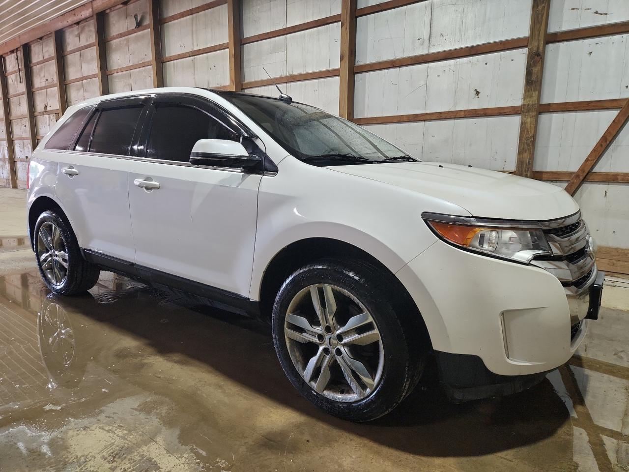 2013 Ford Edge Limited Белый vin: 2FMDK4KC6DBB10206 Damage: Right Front Door, Dent(S) W/ Paint Dmg, 1/2 To 1 Inch