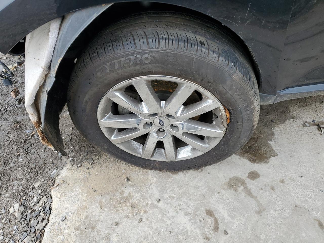 2014 Ford Edge Limited Black vin: 2FMDK4KC7EBA75774 Damage: Left Front Wheel, Curb Rash, 5 To 6 Inches