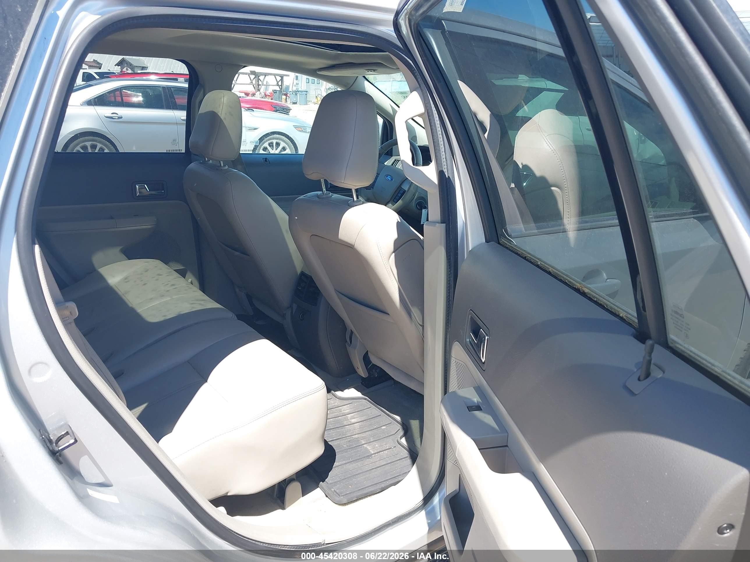 2010 Ford Edge Limited Silver vin: 2FMDK4KC8ABB24927