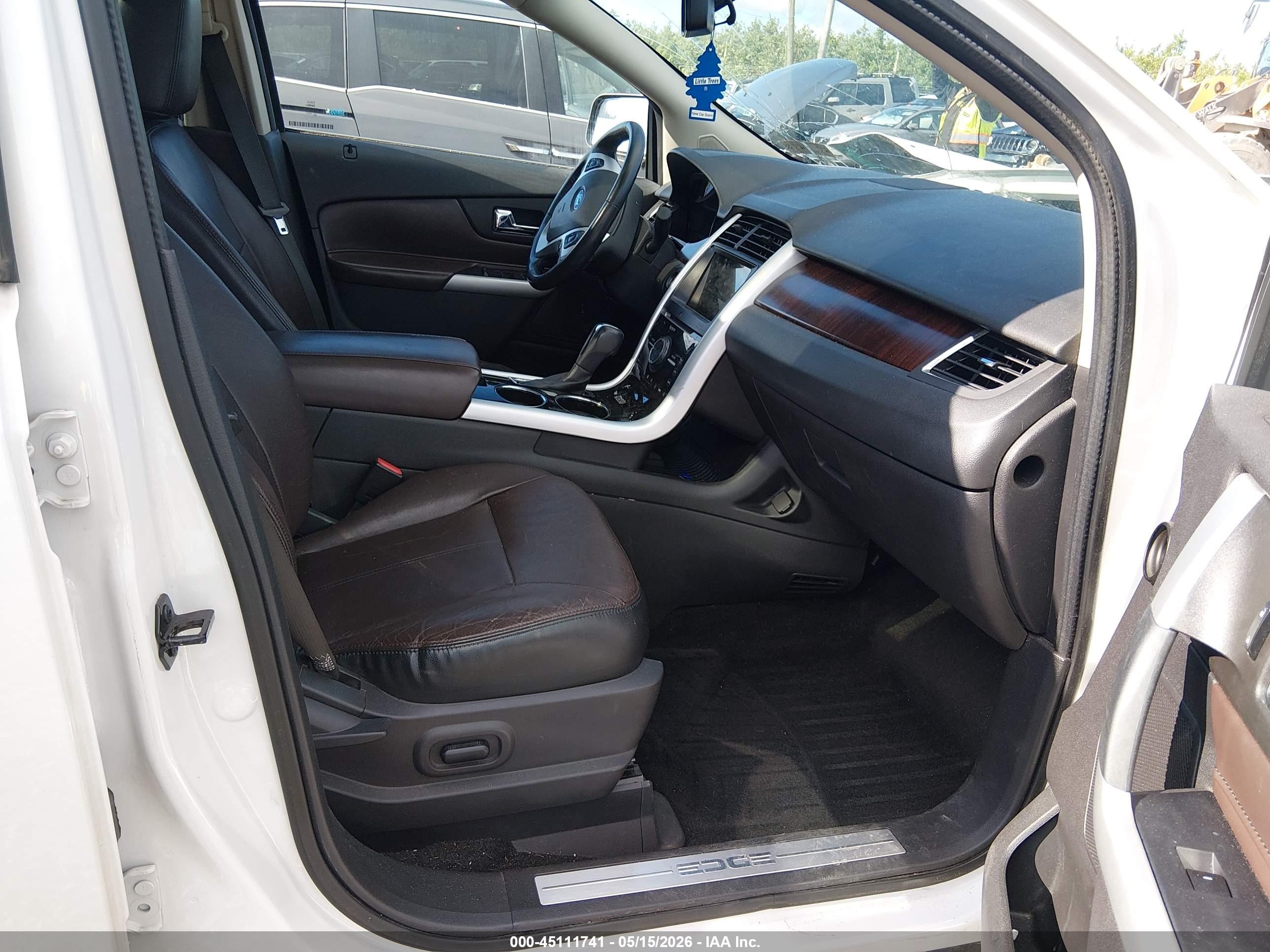 2011 Ford Edge Limited White vin: 2FMDK4KCXBBA22434