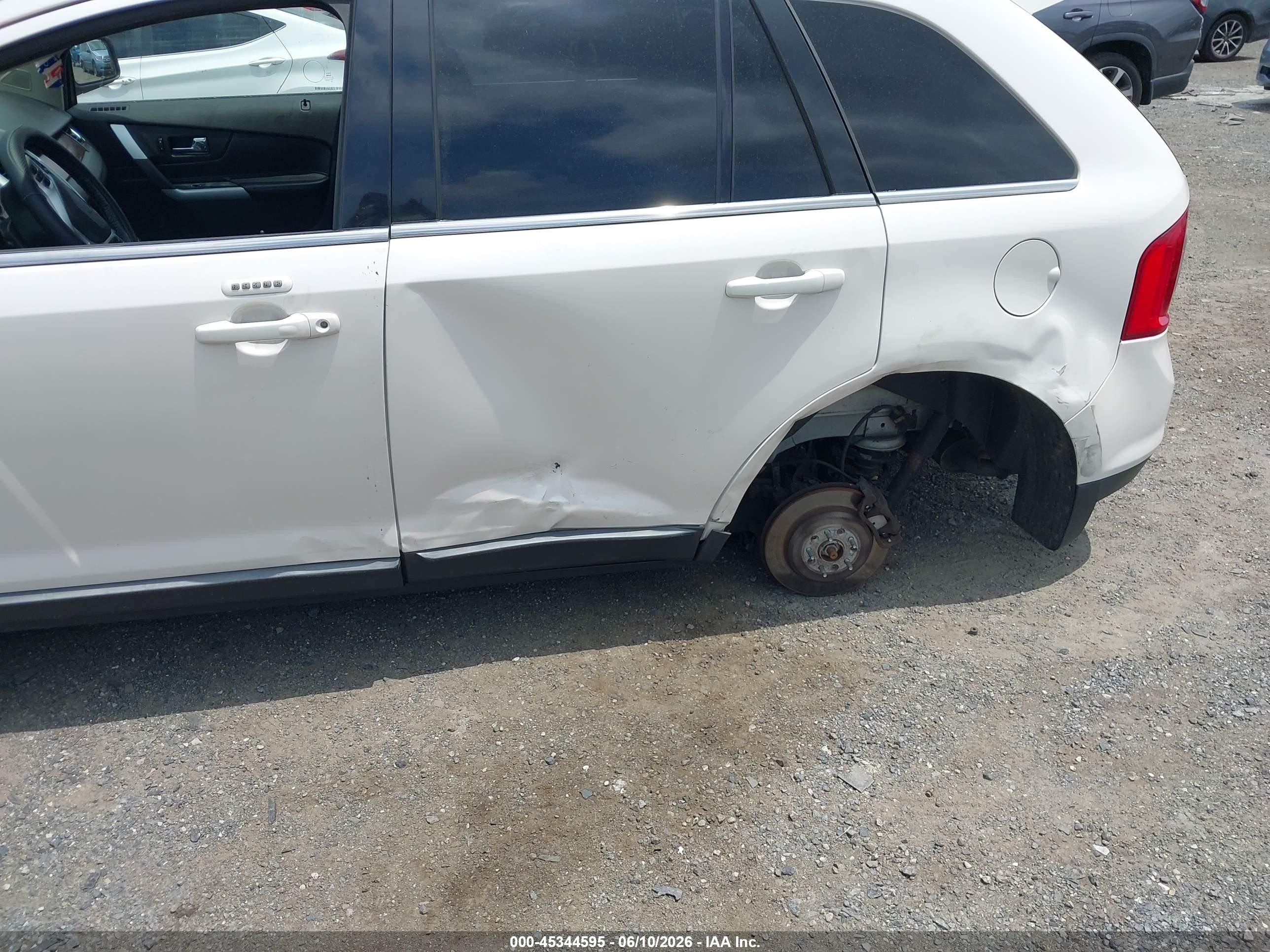 2011 Ford Edge Limited White vin: 2FMDK4KCXBBA79409