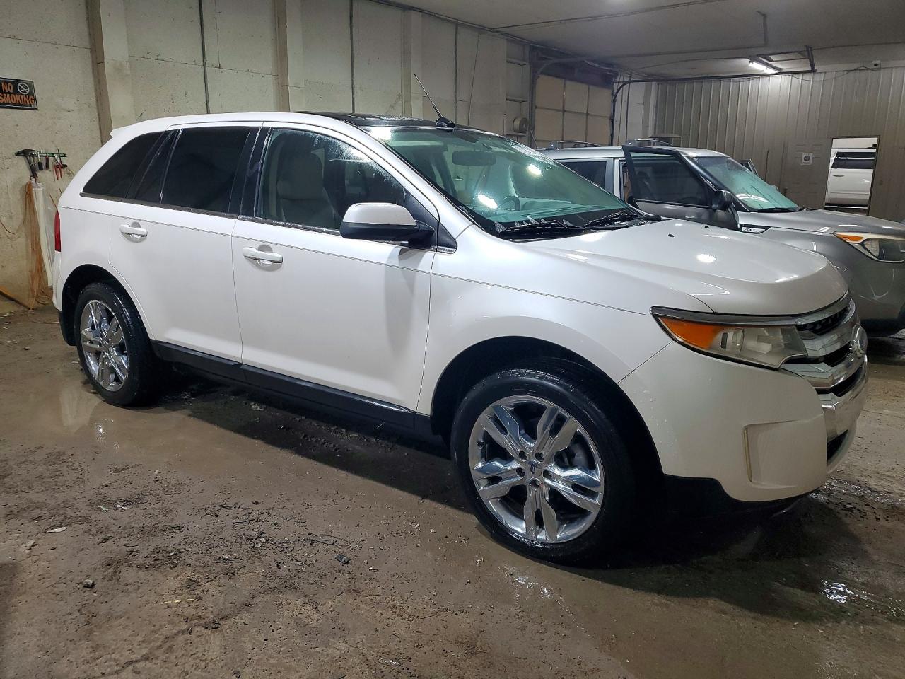 2011 Ford Edge Limited White vin: 2FMDK4KCXBBA95061