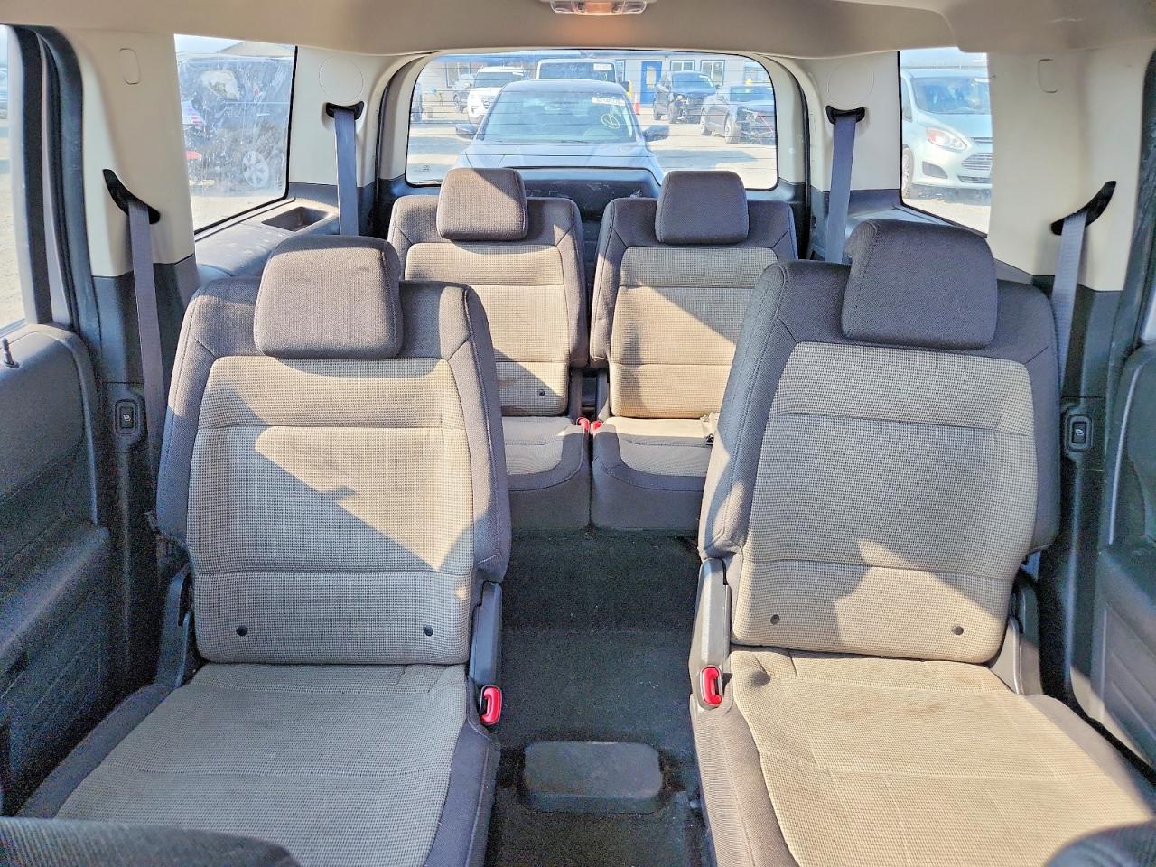 2009 Ford Flex Se Серебряный vin: 2FMDK51C19BA03305