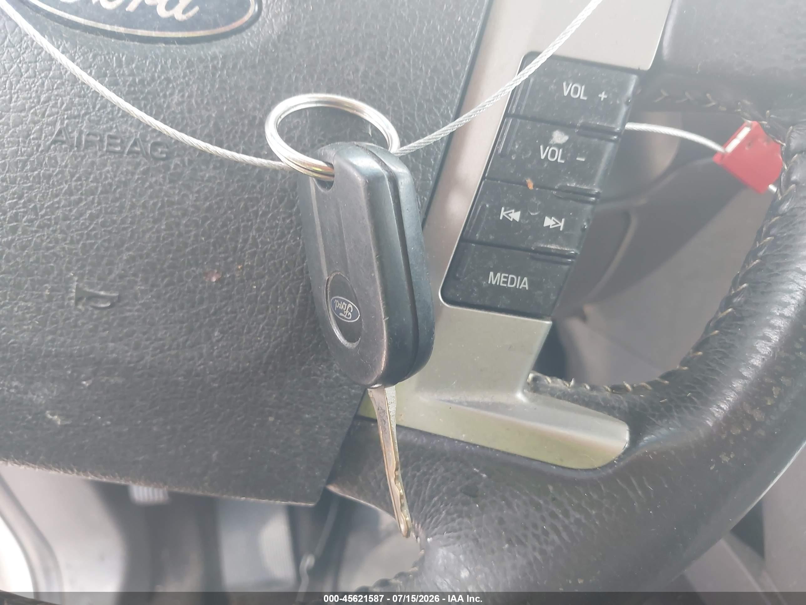 2009 Ford Flex Se Silver vin: 2FMDK51CX9BA37548