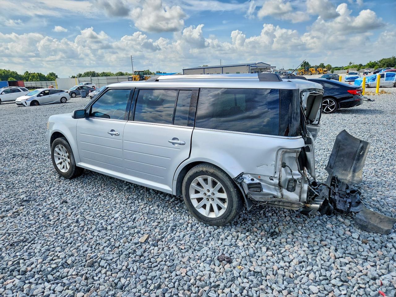 2009 Ford Flex Sel Silver vin: 2FMDK52C49BA20744