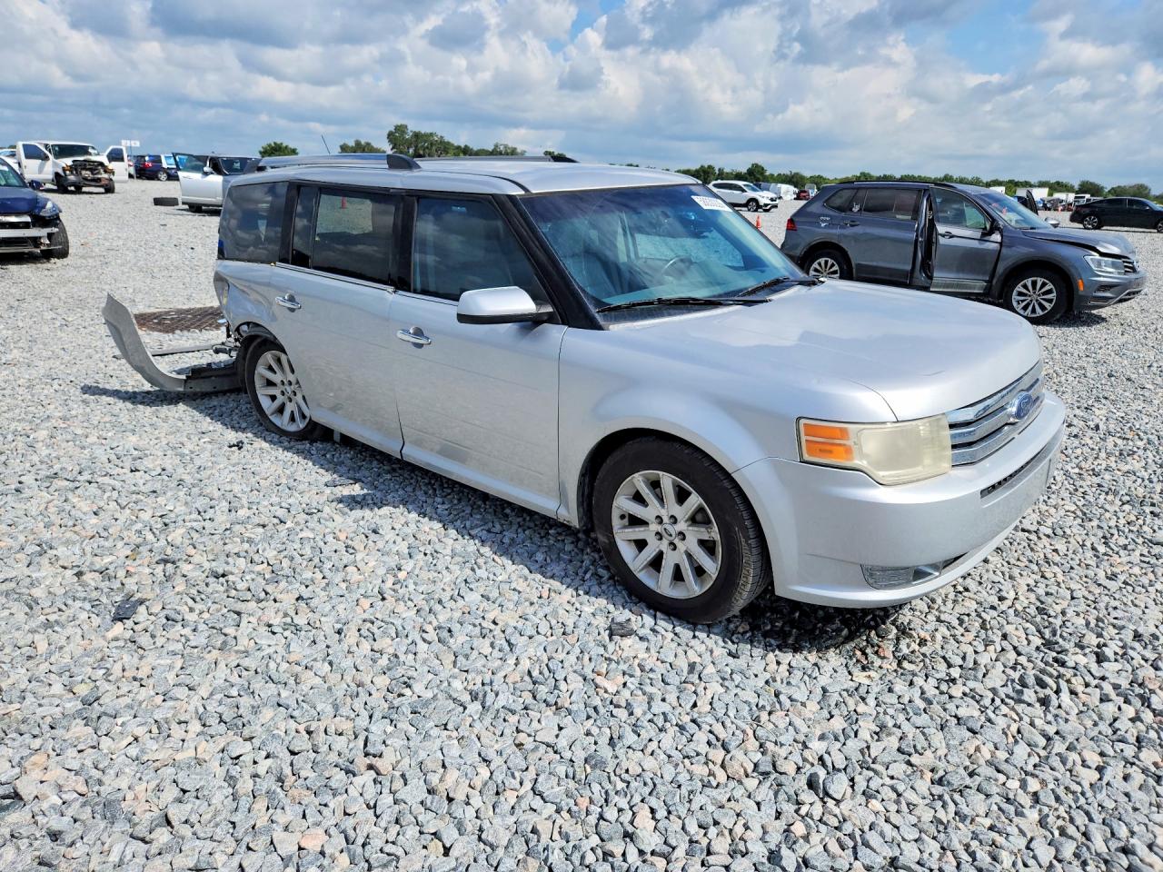 2009 Ford Flex Sel Silver vin: 2FMDK52C49BA20744