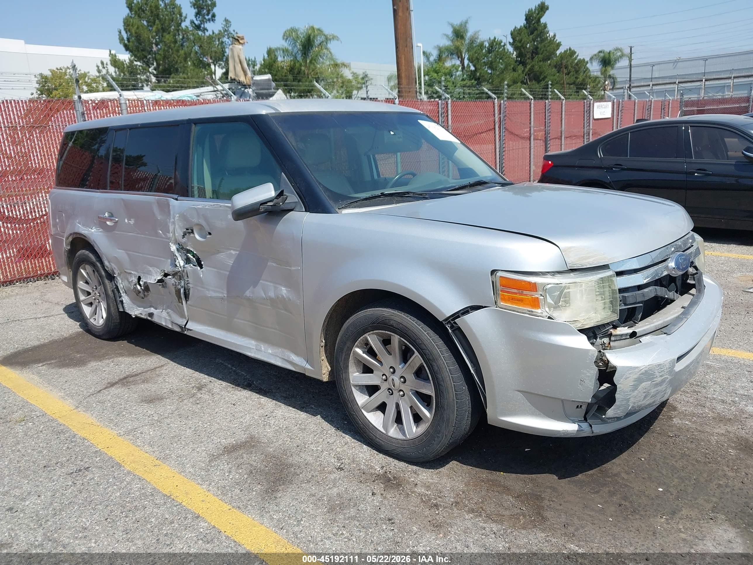 2009 Ford Flex Sel Silver vin: 2FMDK52C49BB02604