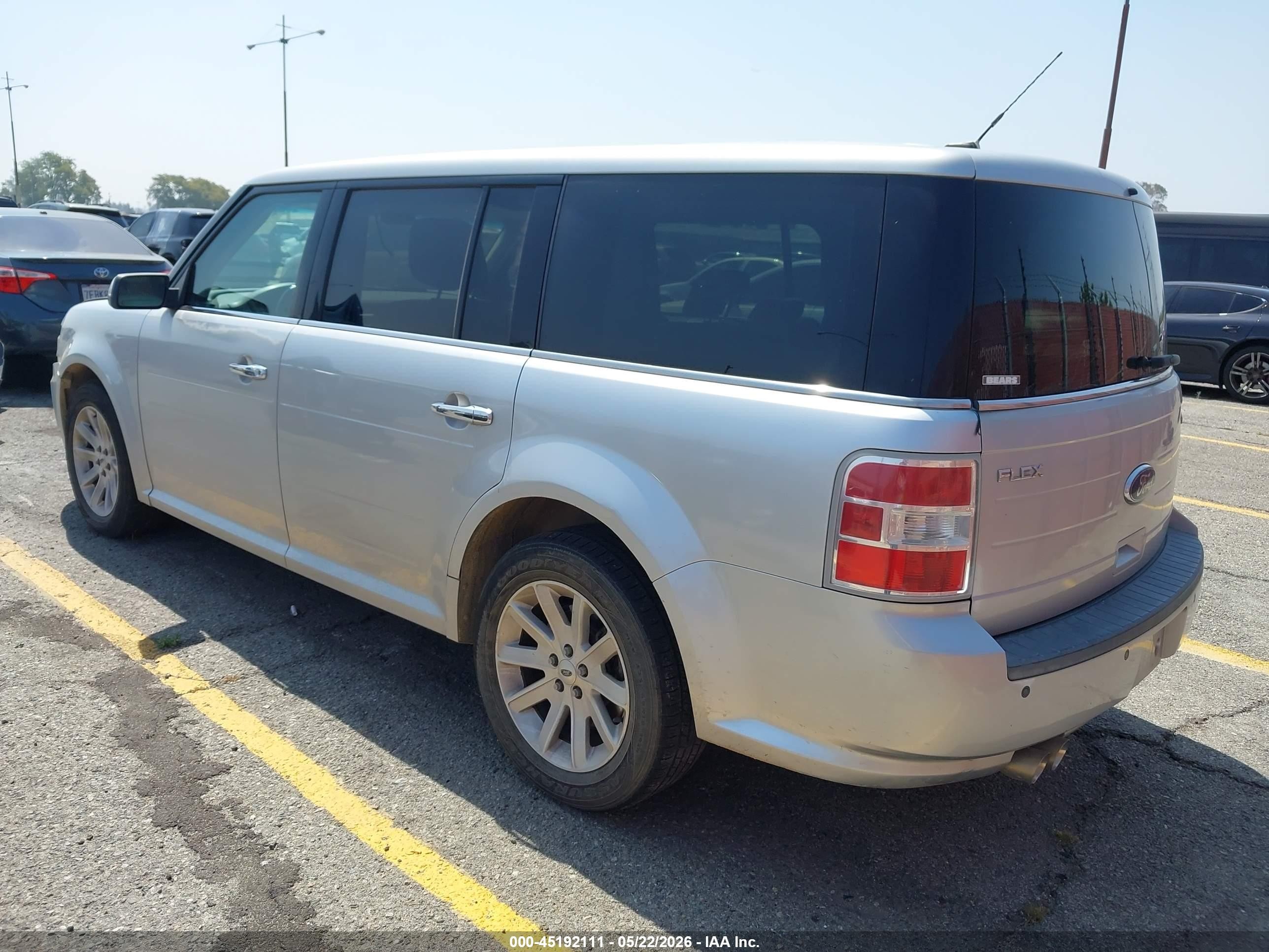 2009 Ford Flex Sel Silver vin: 2FMDK52C49BB02604
