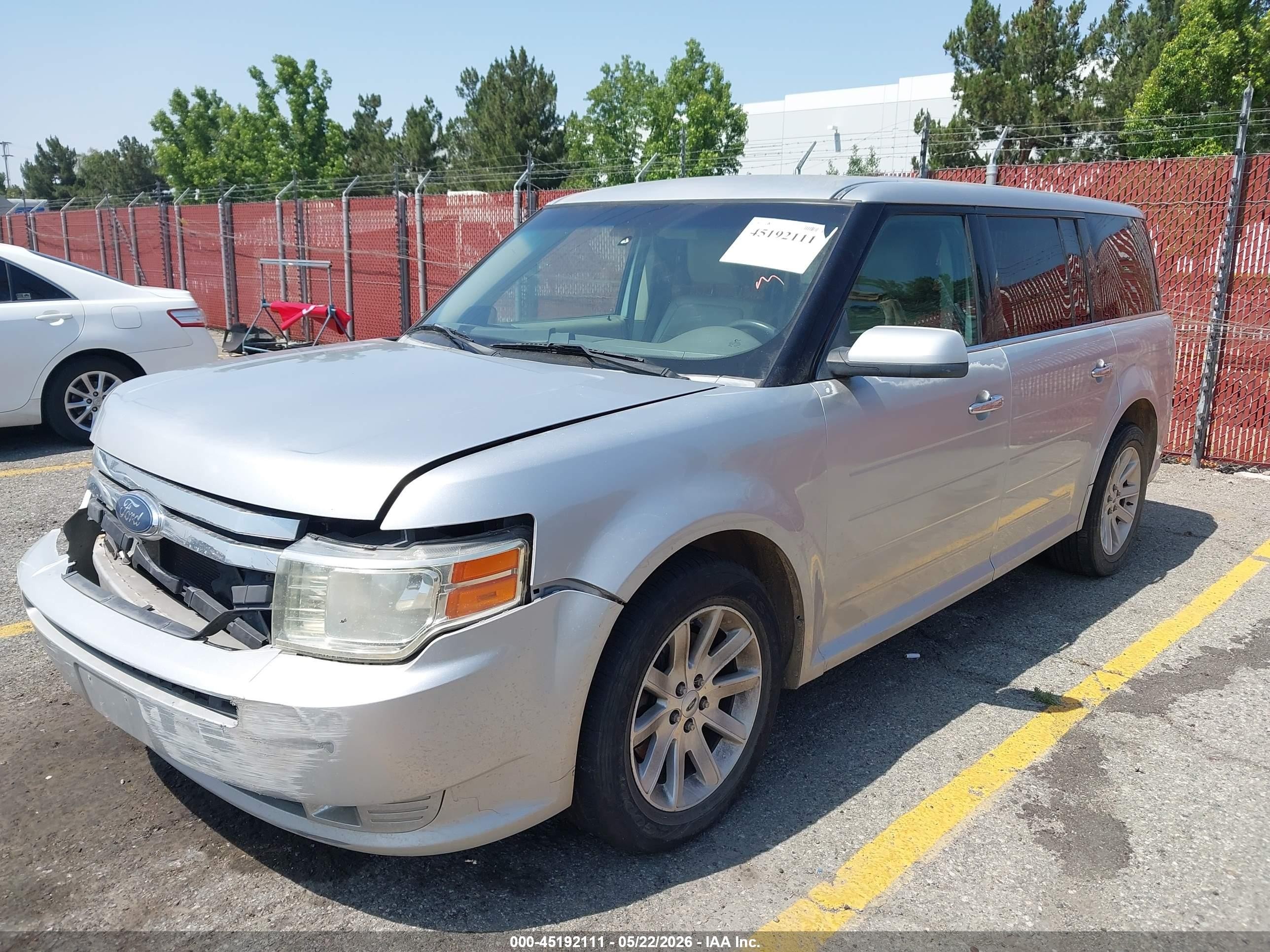 2009 Ford Flex Sel Silver vin: 2FMDK52C49BB02604