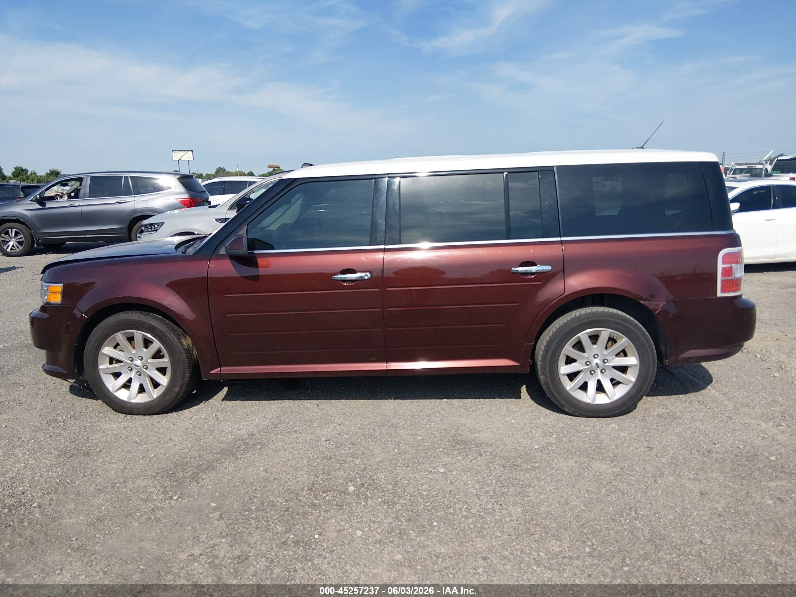 2009 Ford Flex Sel Maroon vin: 2FMDK52C59BA36712