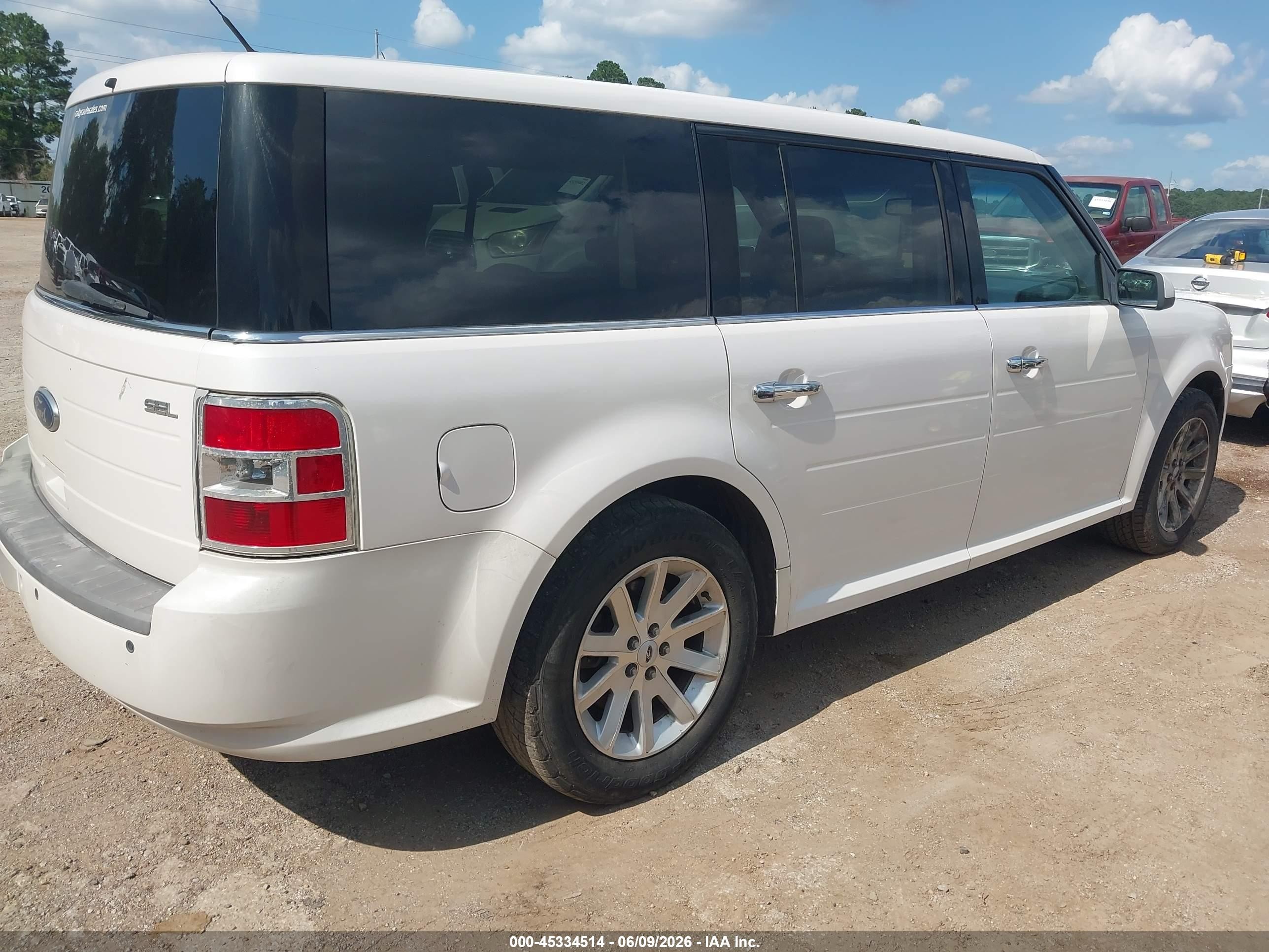 2009 Ford Flex Sel White vin: 2FMDK52C69BA12001