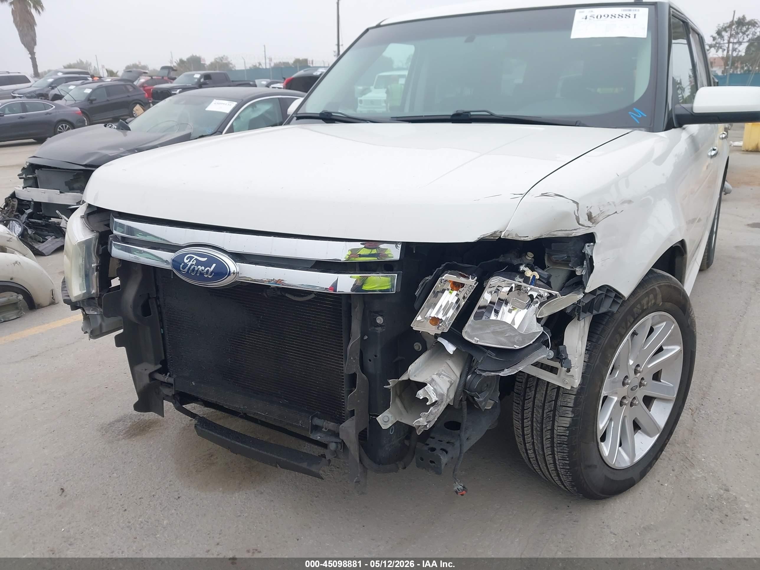 2009 Ford Flex Sel White vin: 2FMDK52C89BA20410
