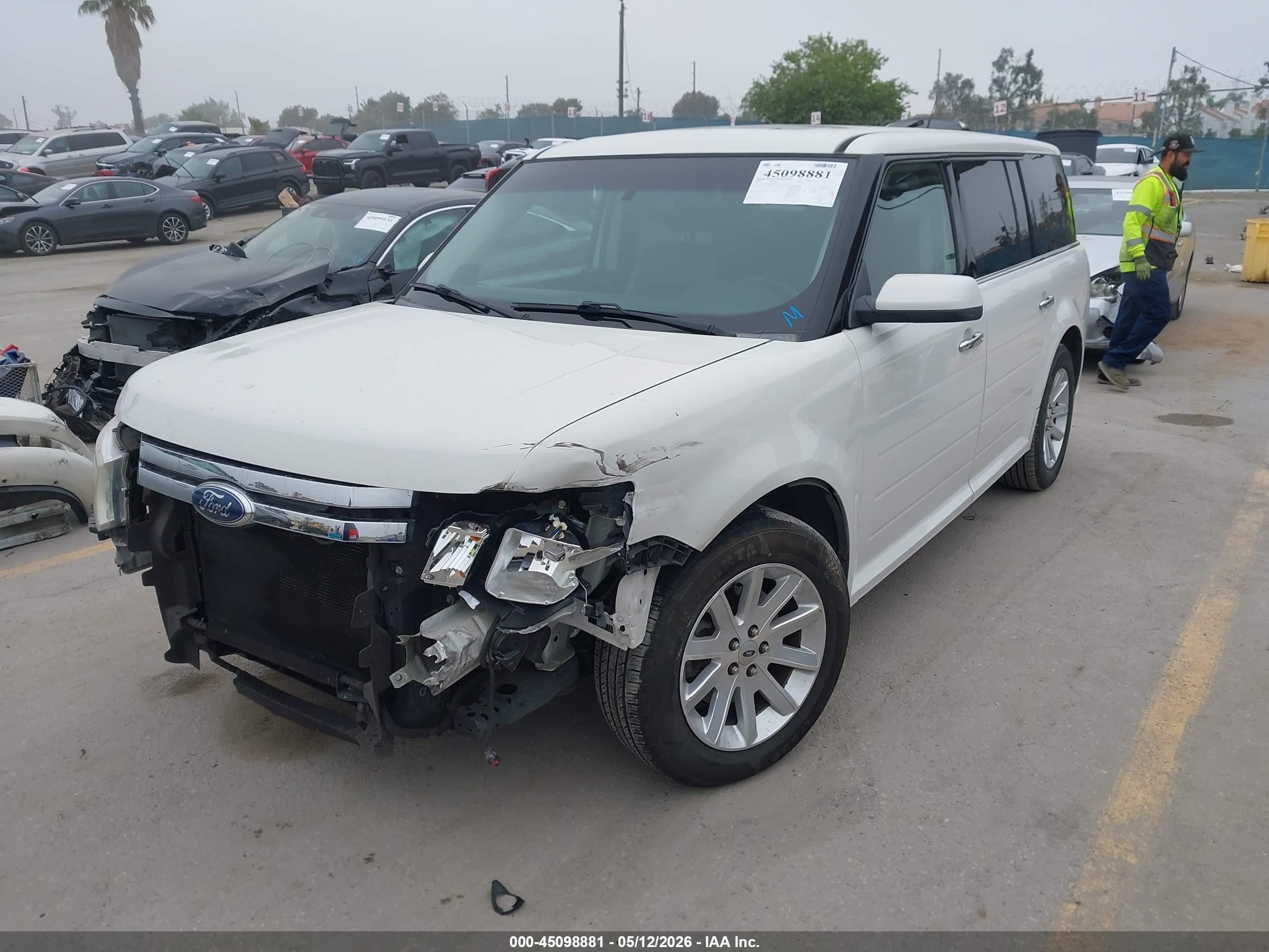 2009 Ford Flex Sel White vin: 2FMDK52C89BA20410