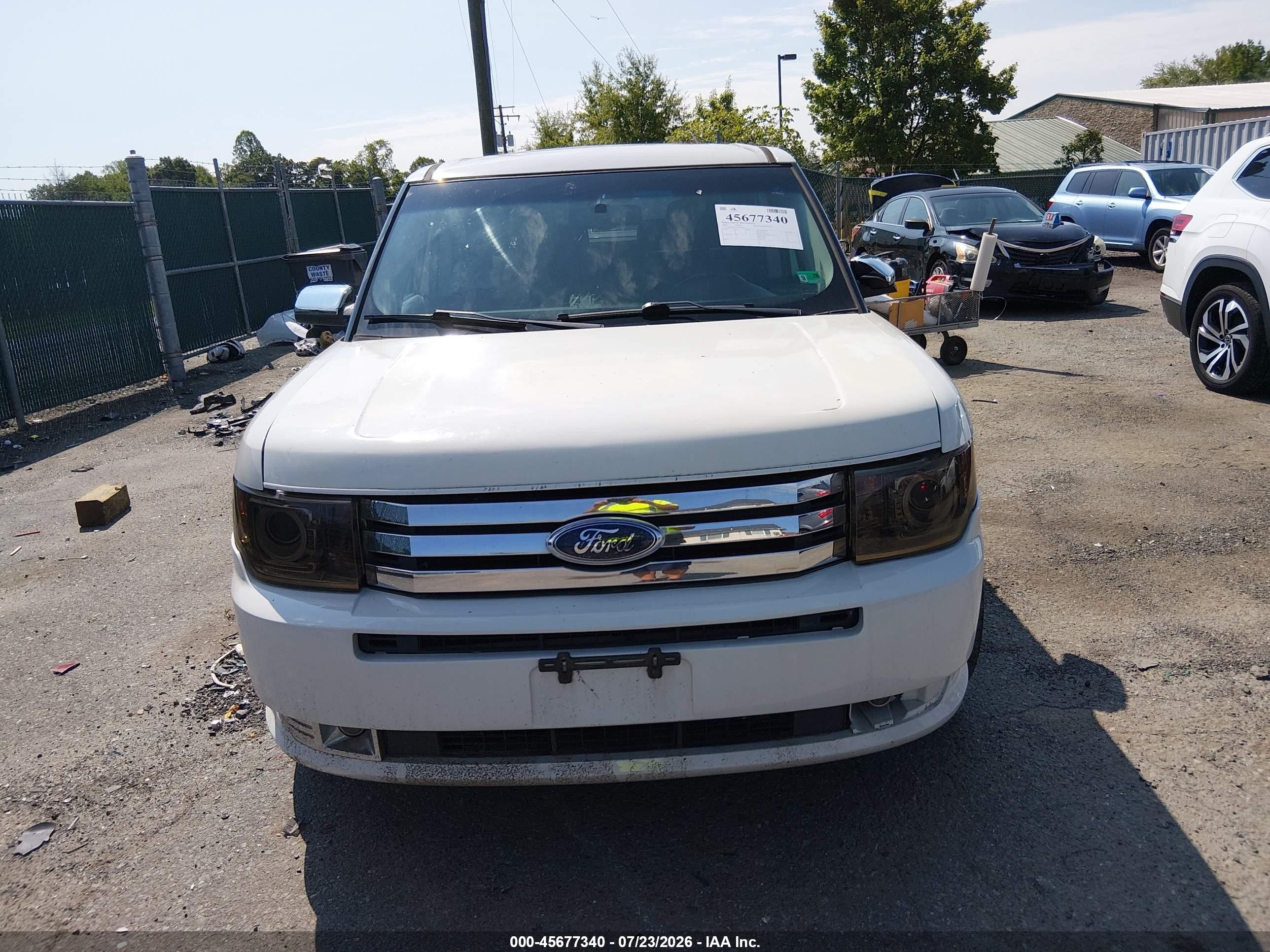 2009 Ford Flex Limited White vin: 2FMDK53C39BA14934